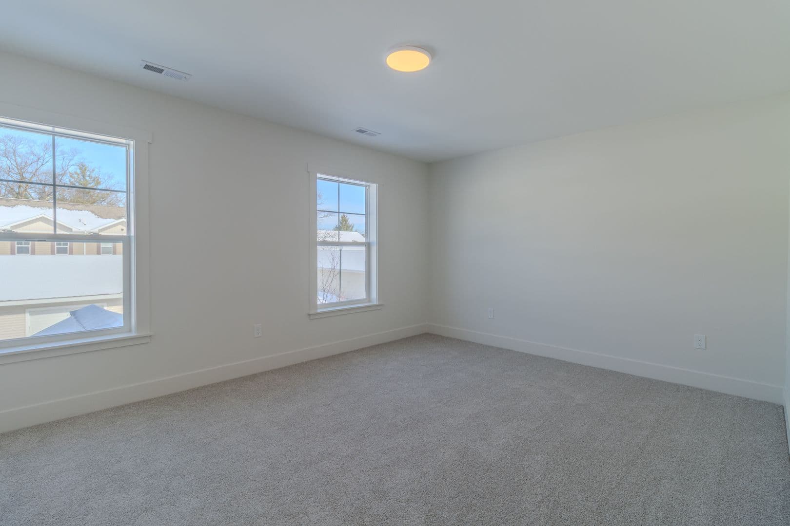 Traverse City Apartment: 1548 Simsbury St.