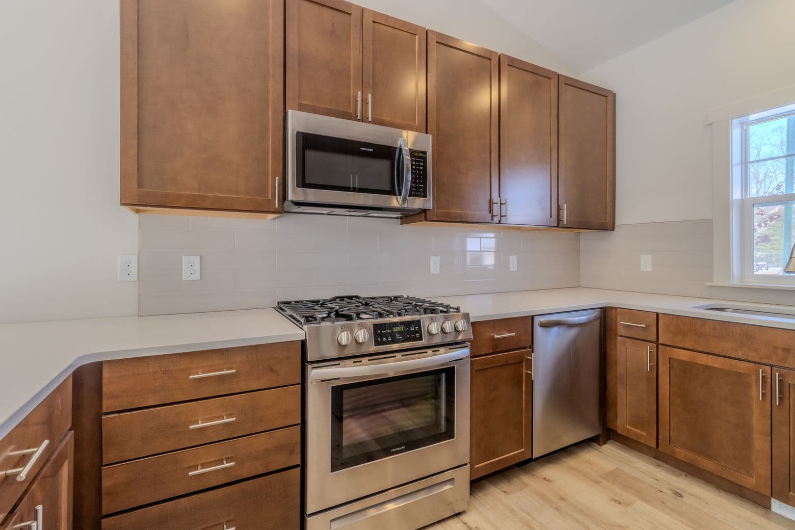 Traverse City Apartment: 1548 Simsbury St.