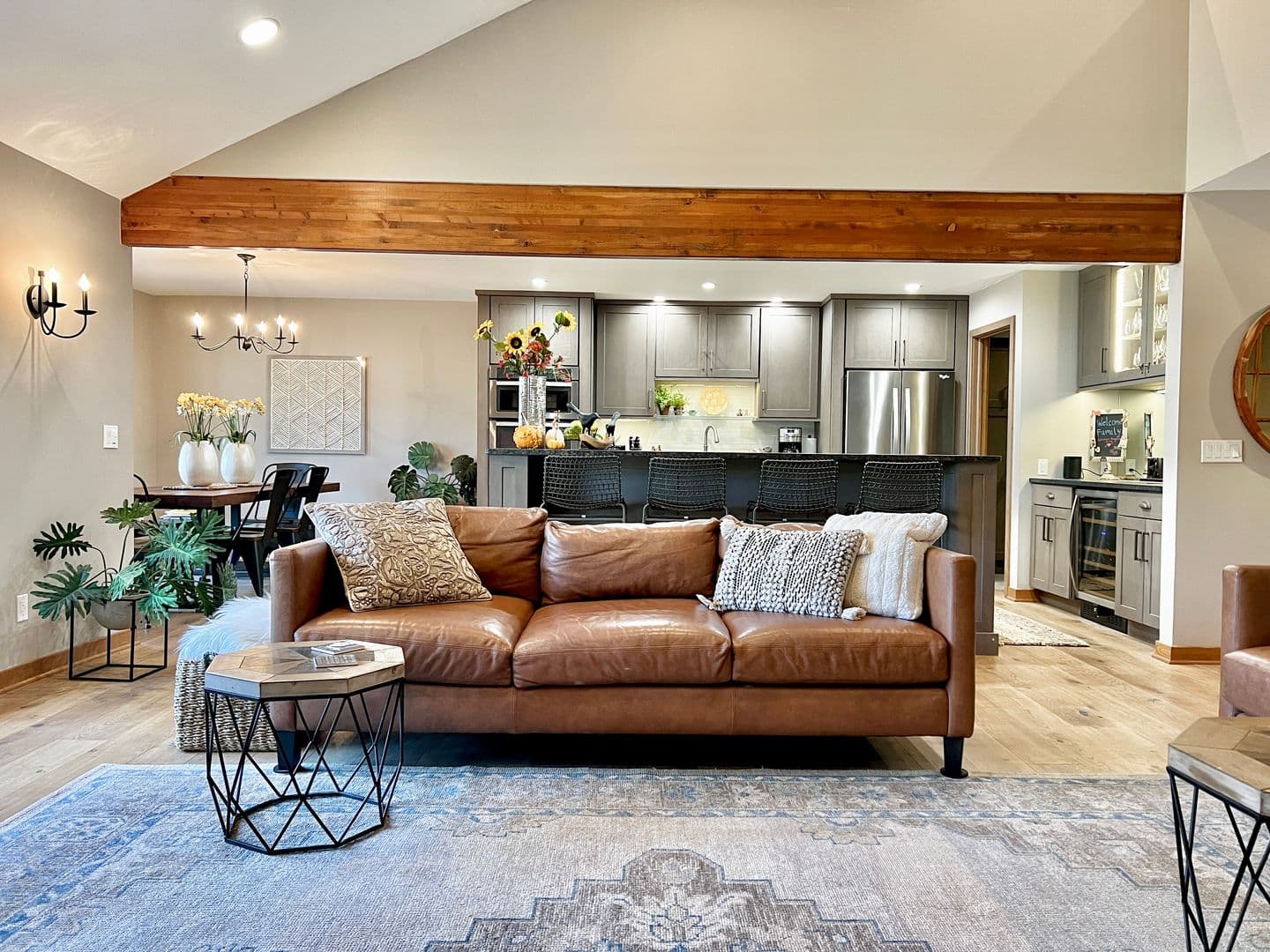 Traverse City House: 6245 Summit Court