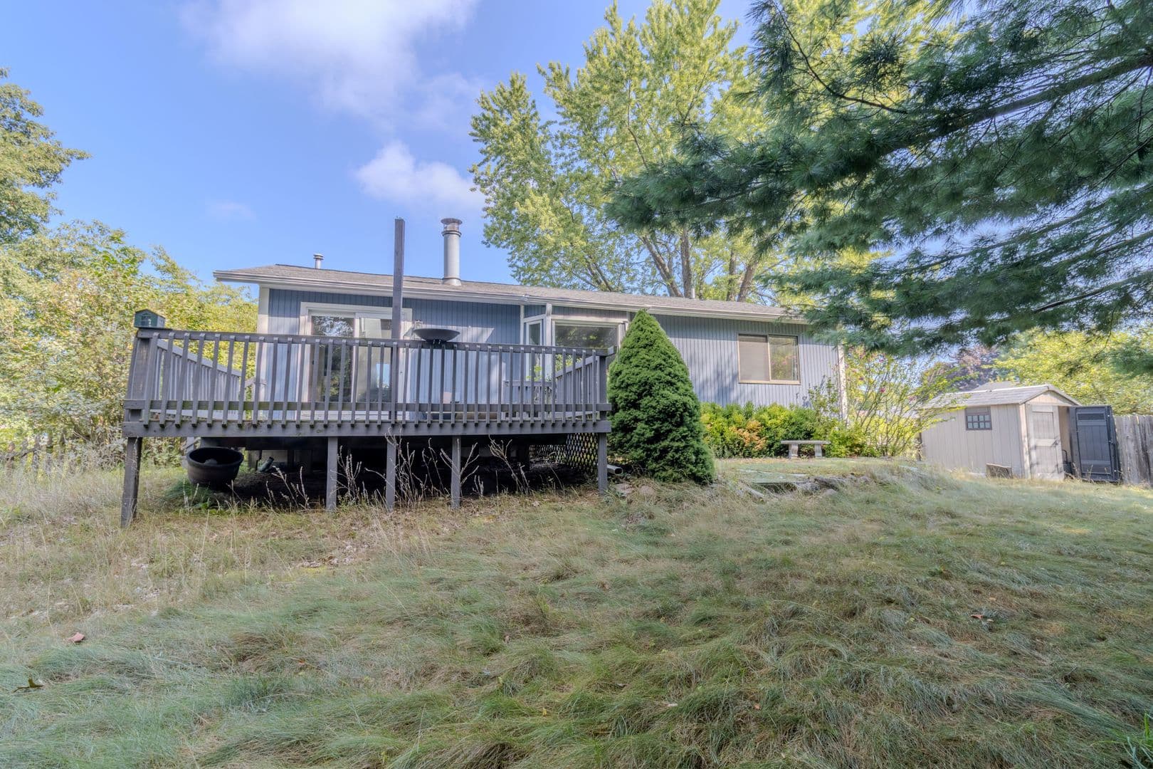 Traverse City House: 154 Homestead Ln