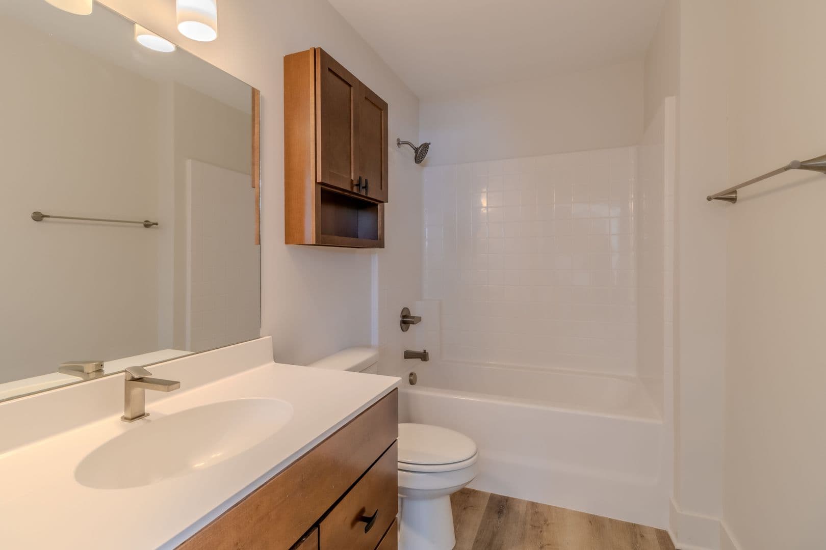 Traverse City Apartment: 1548 Simsbury St.