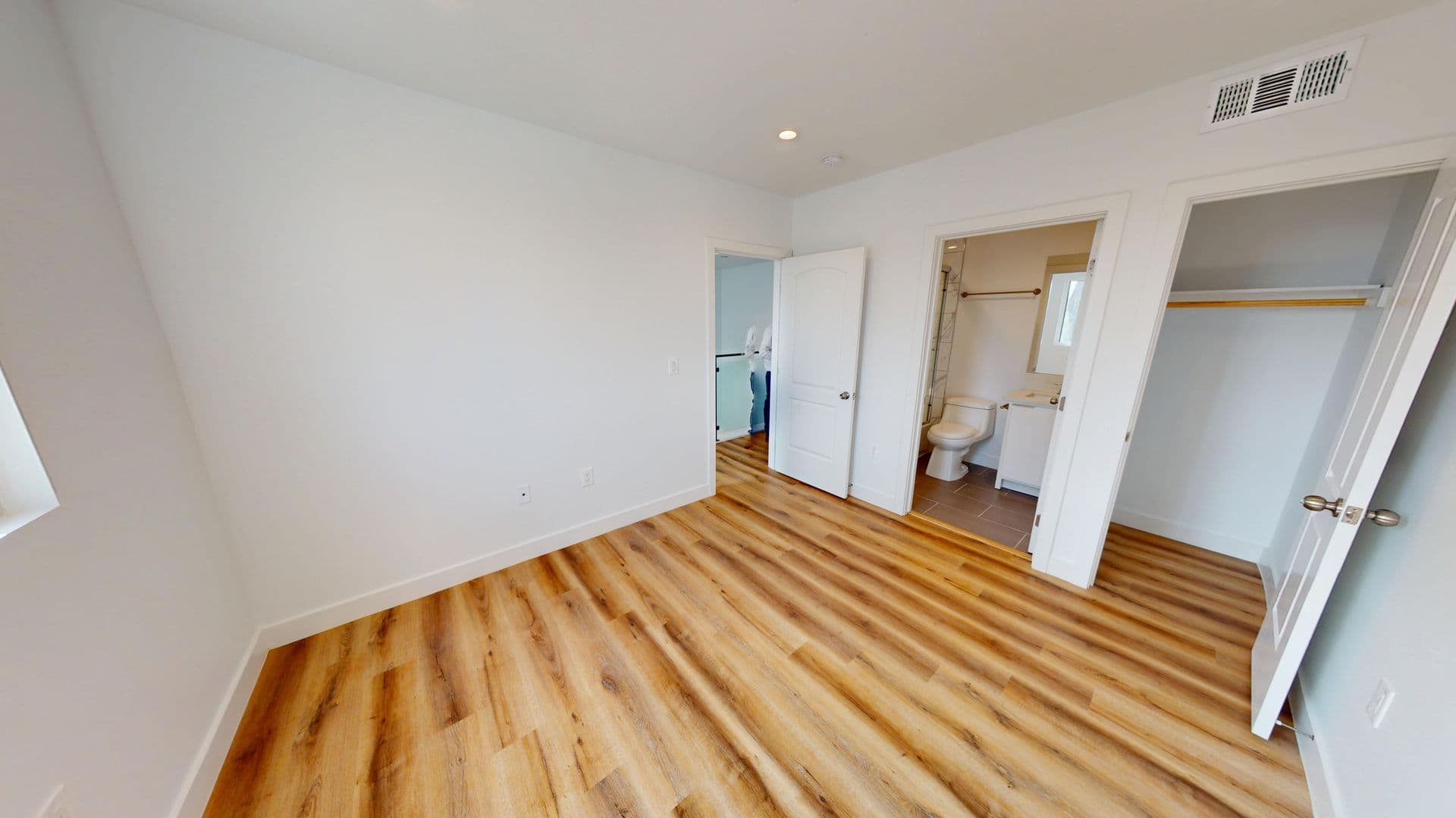 North Hollywood Apartment: 6238 Beck Avenue