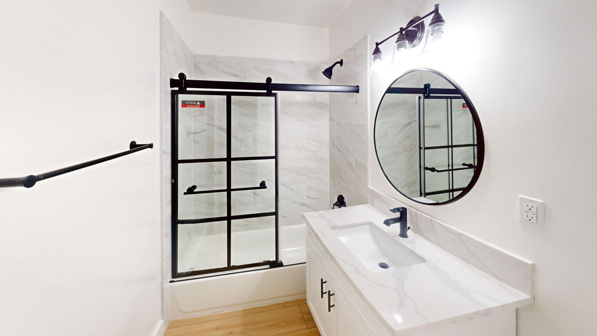 Valley Village Apartment: 12159 Magnolia Boulevard