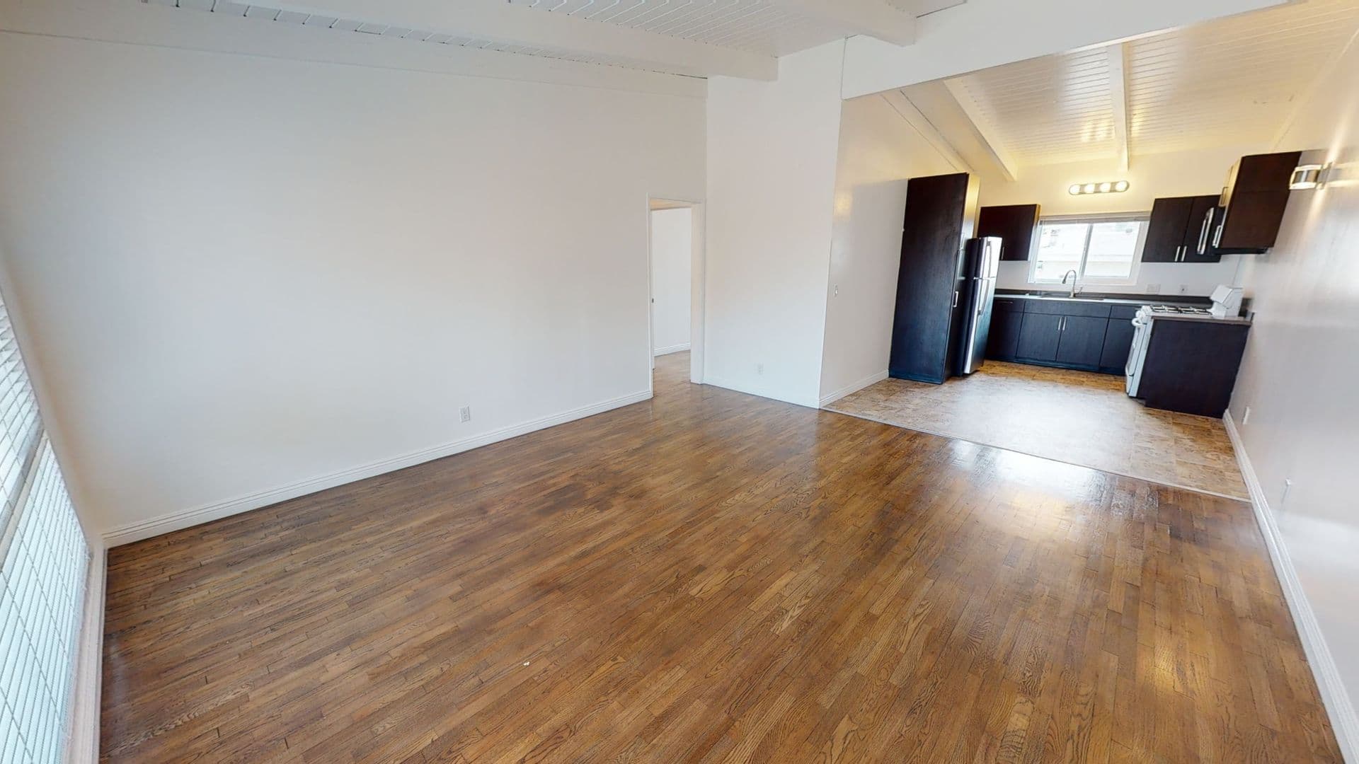 INGLEWOOD Apartment: 616 KEW ST.,