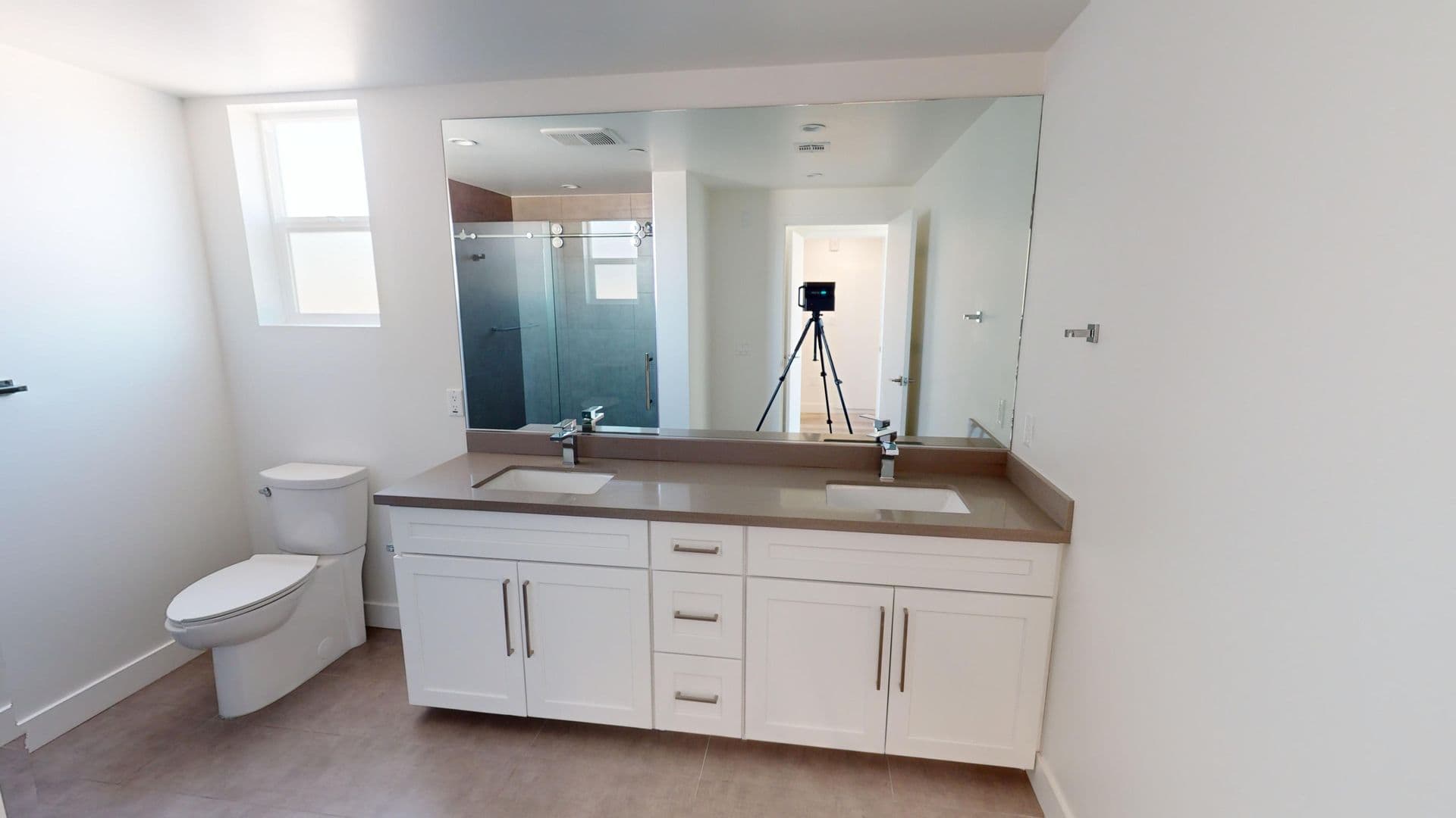 Studio City Apartment: 12905 Landale Street