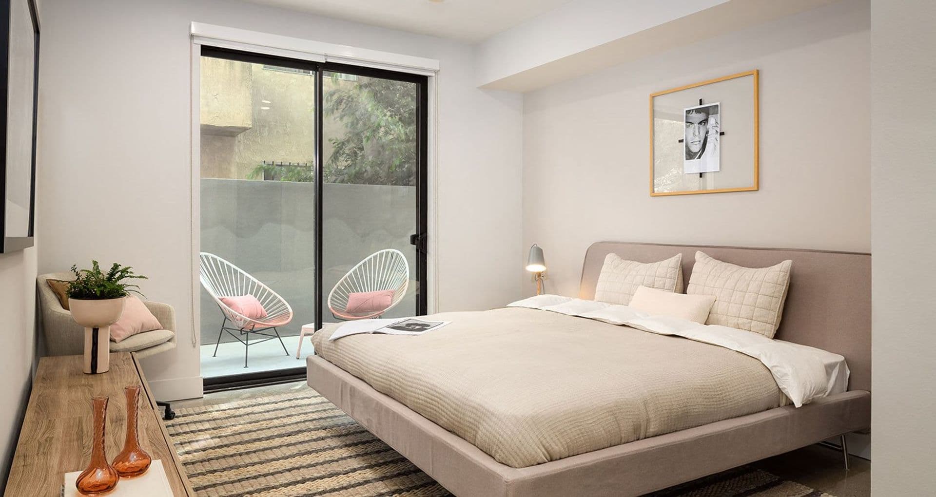 Los Angeles Apartment: 3675 Dunn Drive