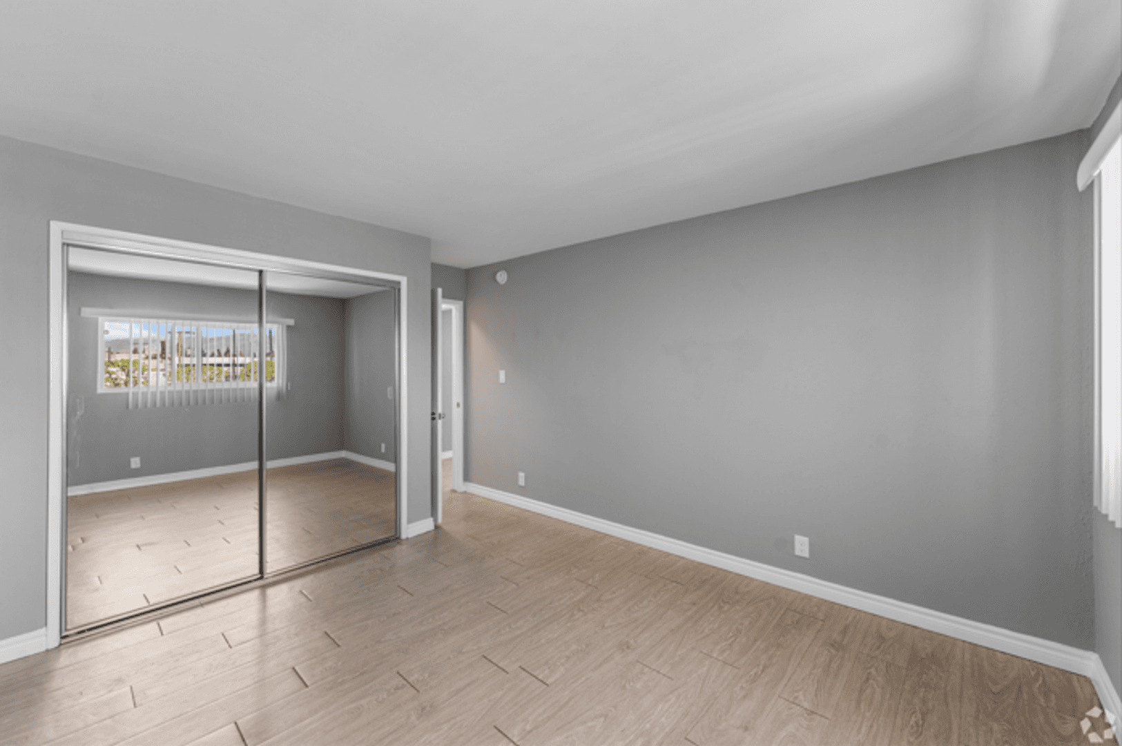 RESEDA Apartment: 8155 RESEDA BLVD.,