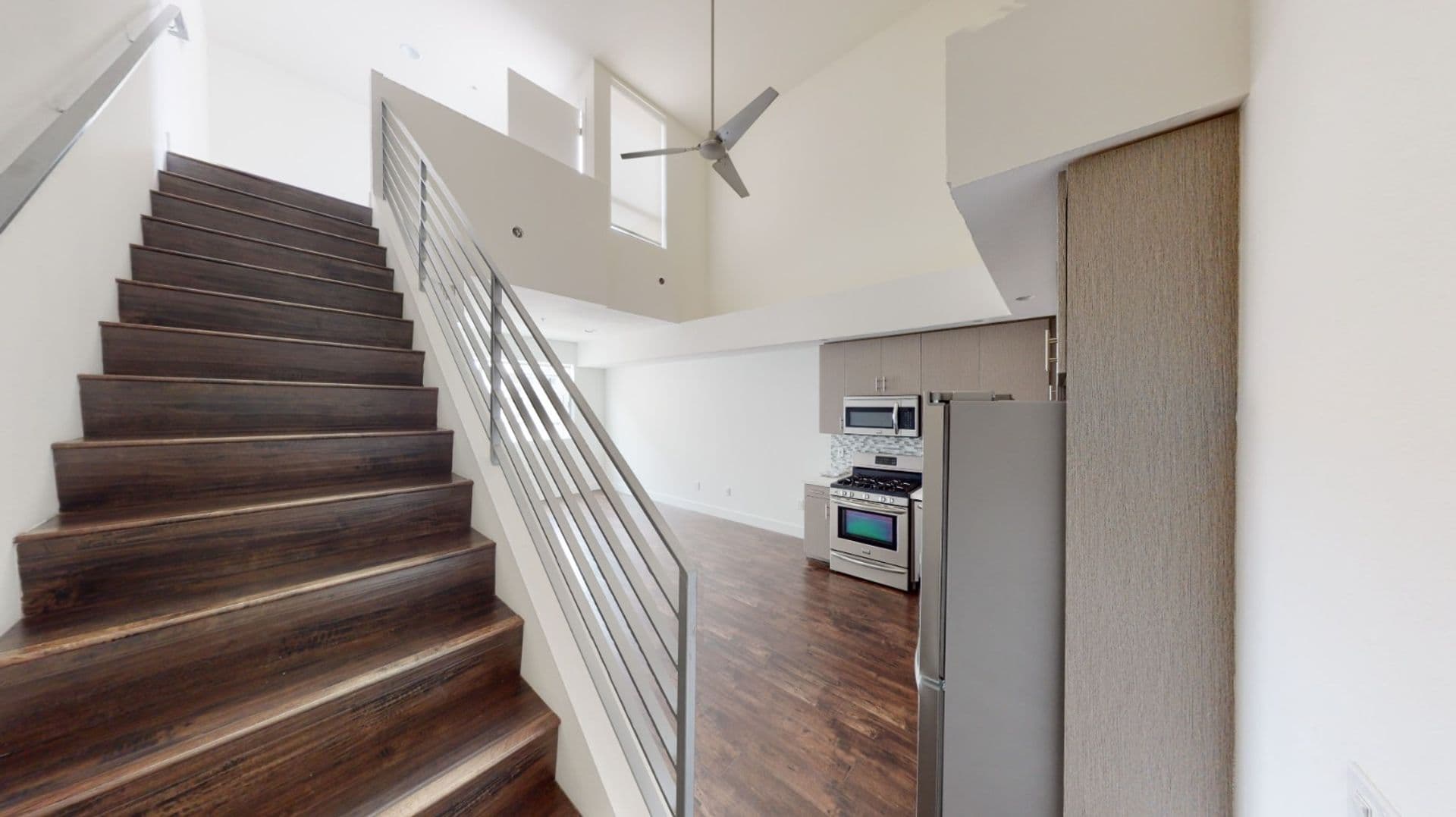 Los Angeles Apartment: 4270 S. Lindblade Drive