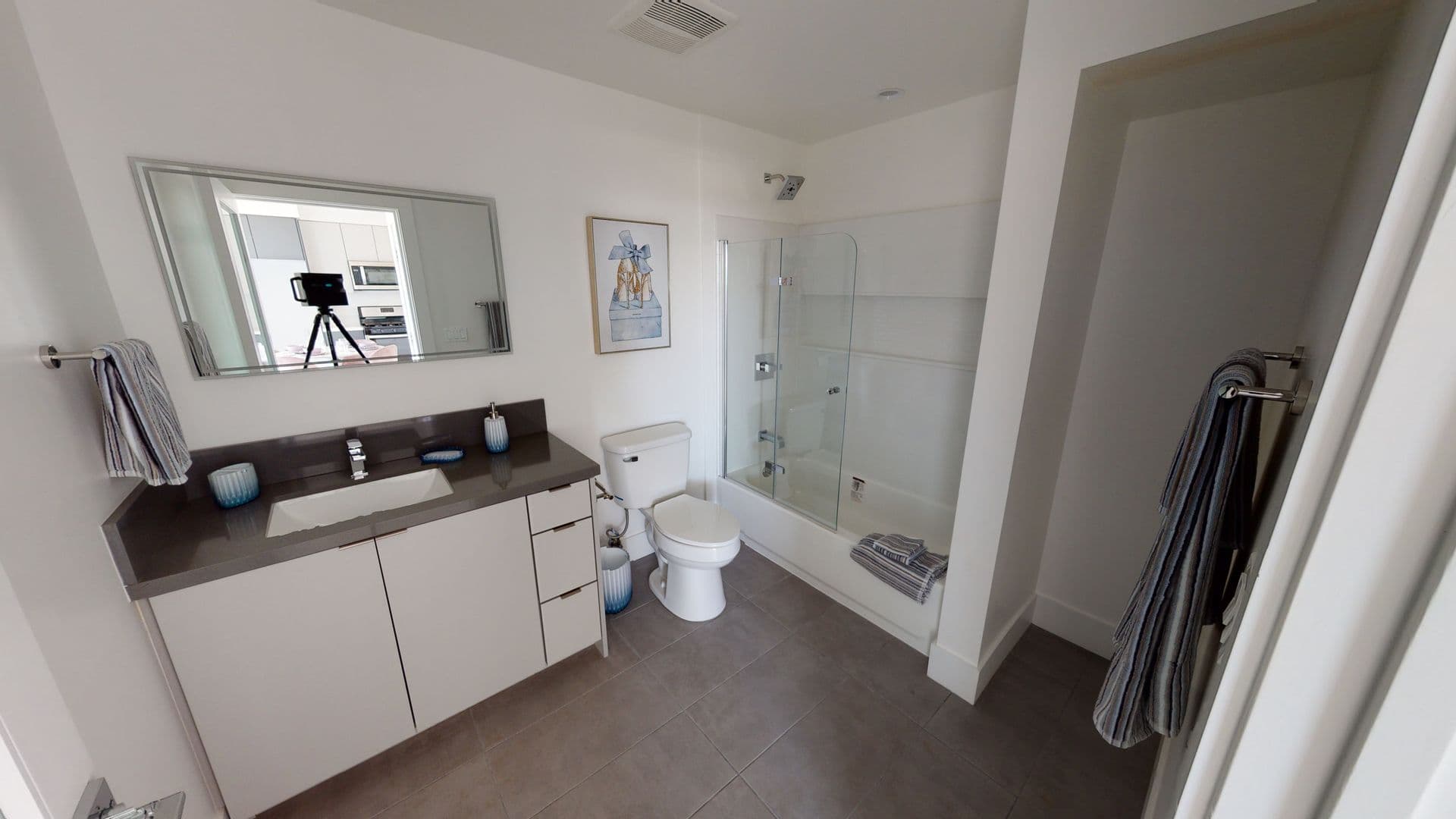 VAN NUYS Apartment: 14540 ERWIN STREET