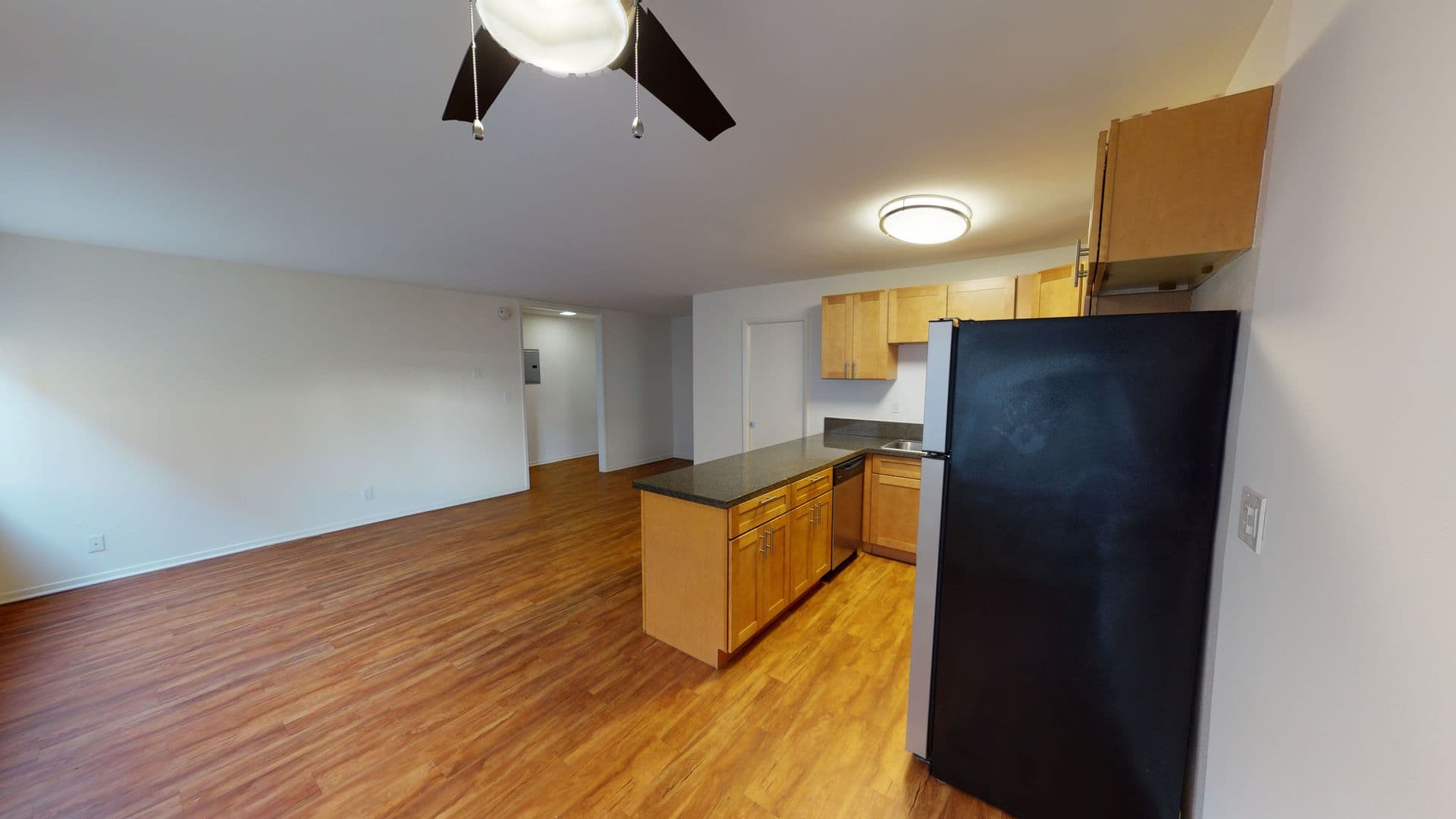 LOS ANGELES Apartment: 6331 ORANGE ST.