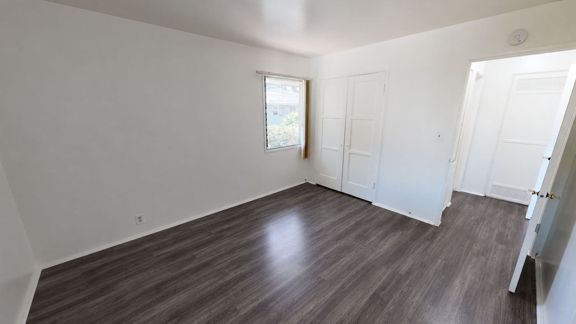 SOUTH PASADENA Apartment: 204 CEDAR CREST AVENUE