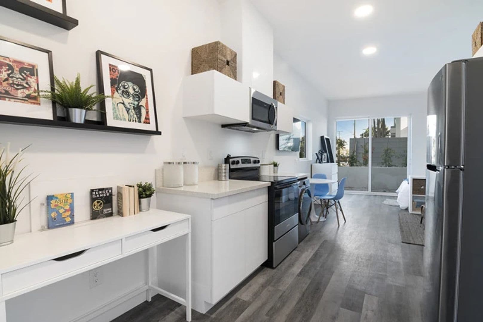 Gardena Apartment: 13919 South Normandie Avenue