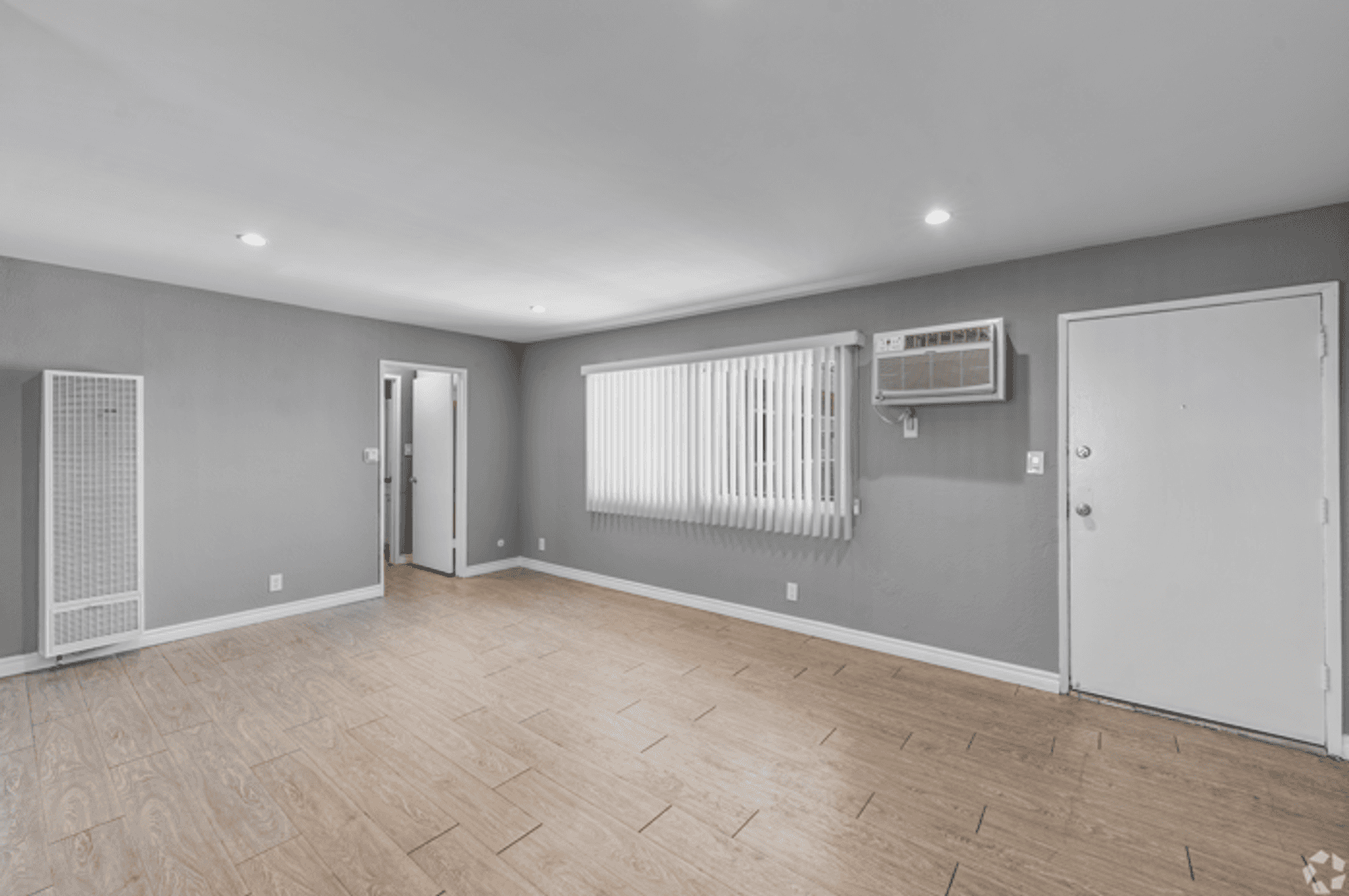 RESEDA Apartment: 8155 RESEDA BLVD.,