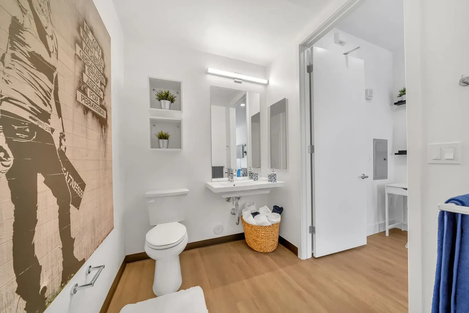 Gardena Apartment: 16819 S. Normandie Avenue