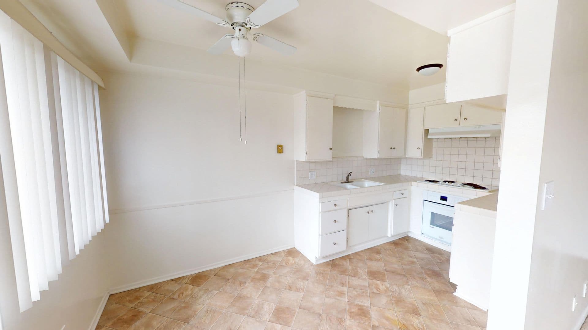 ALHAMBRA Apartment: 425 N. 1ST STREET