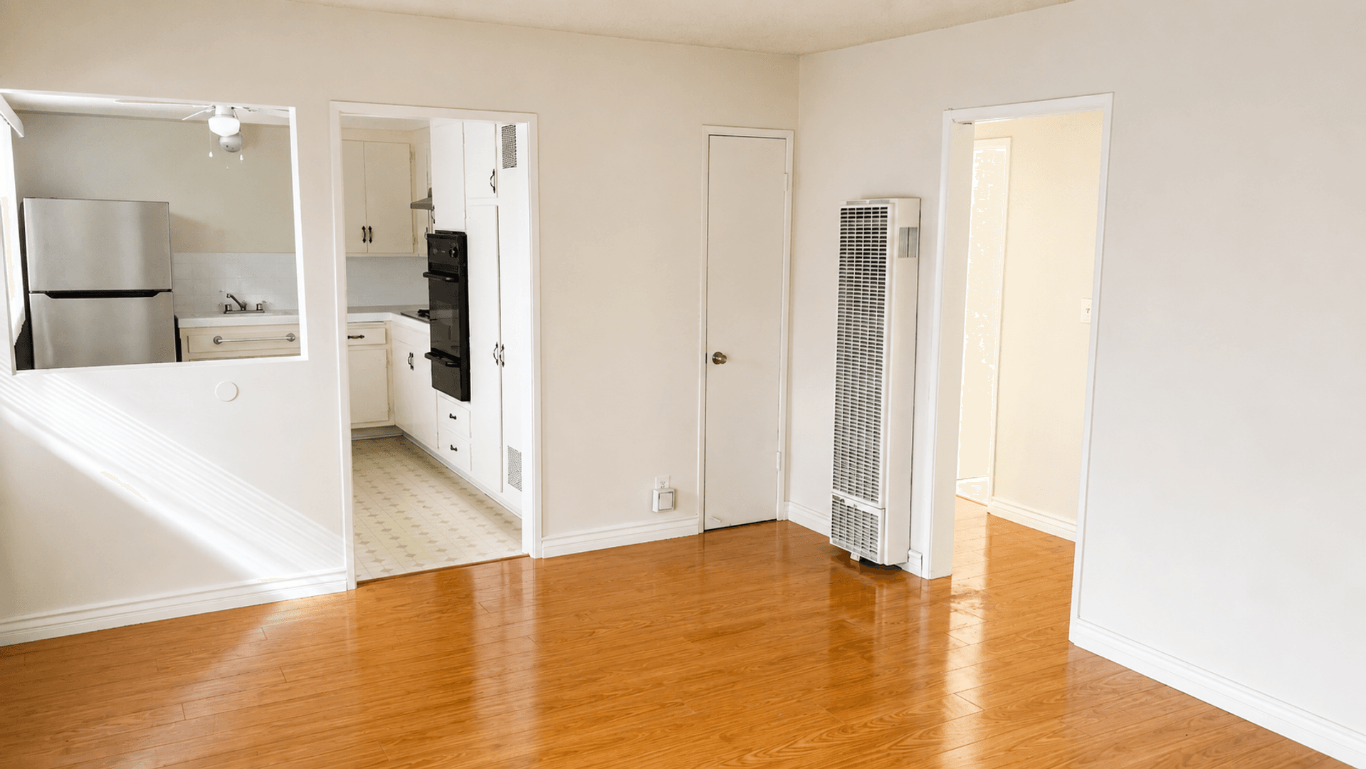 MONTROSE Apartment: 2266 DEL MAR ROAD