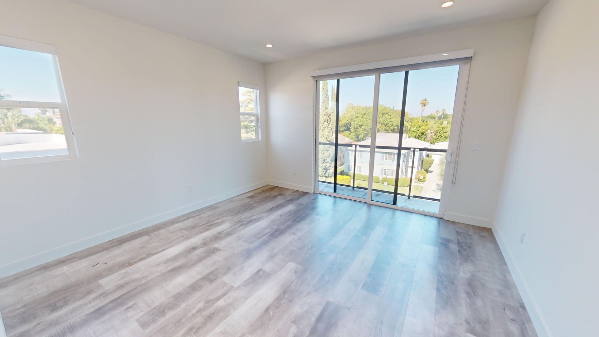 Studio City Apartment: 12905 Landale Street