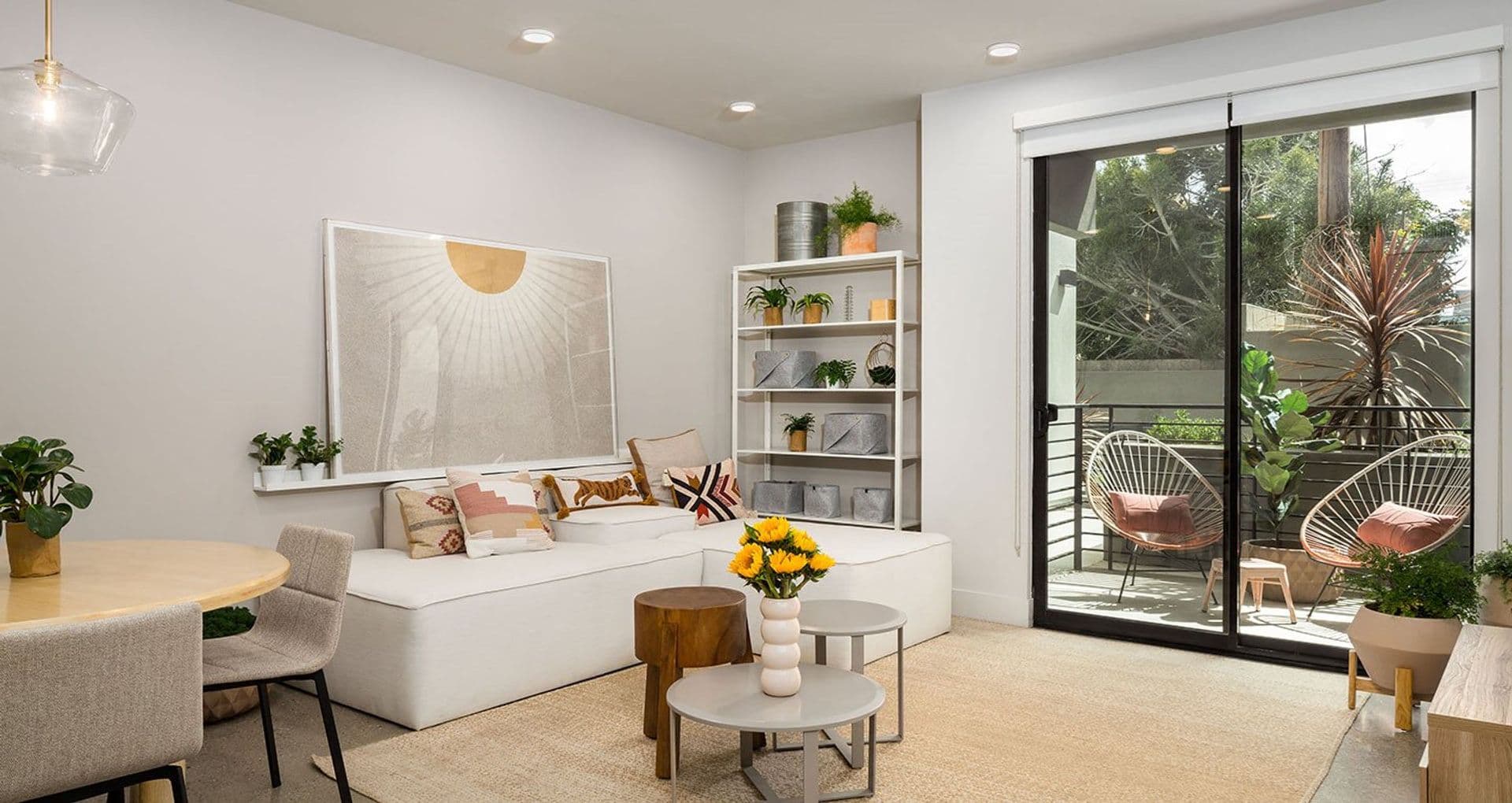 Los Angeles Apartment: 3675 Dunn Drive