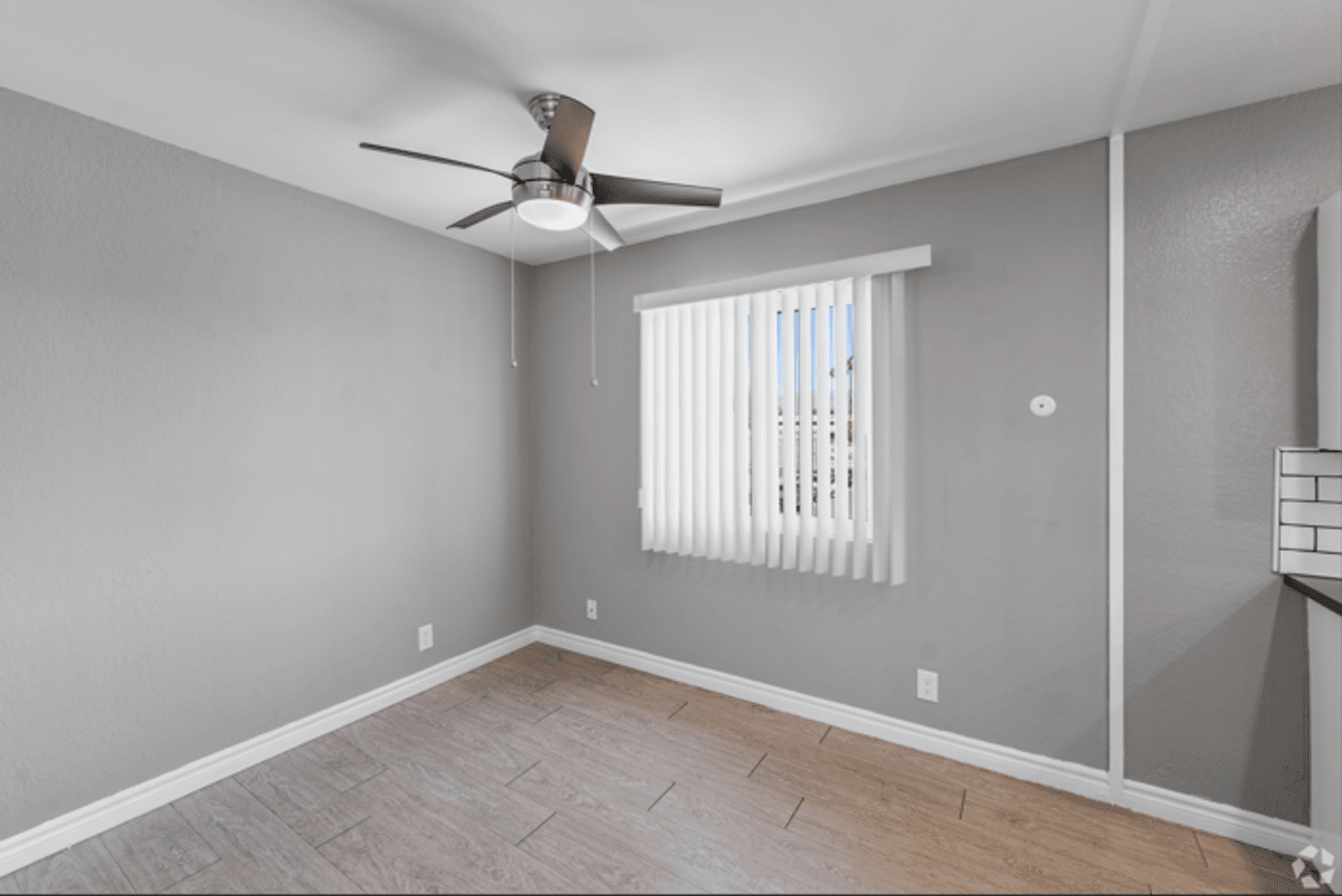 RESEDA Apartment: 8155 RESEDA BLVD.,