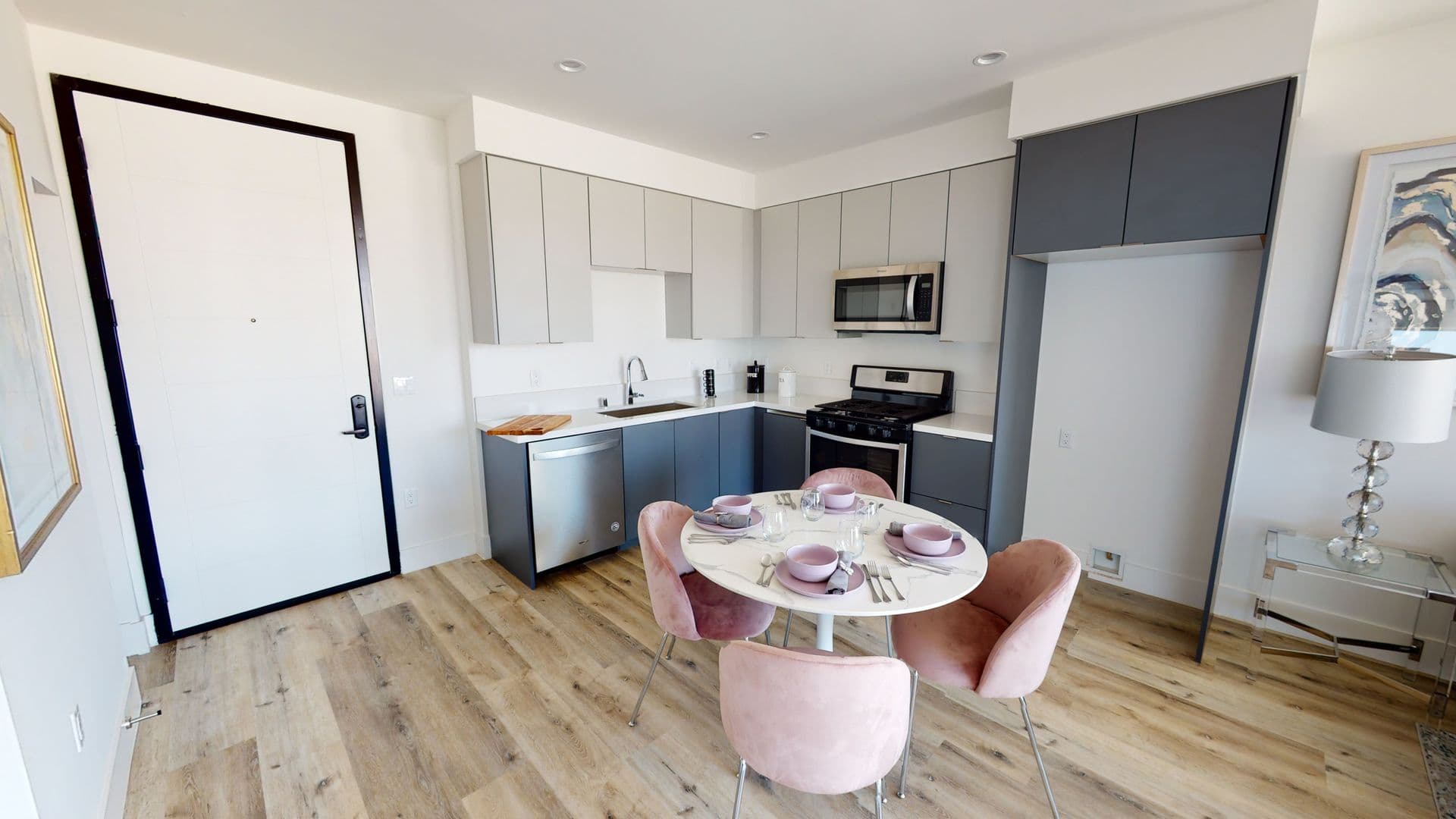 VAN NUYS Apartment: 14540 ERWIN STREET