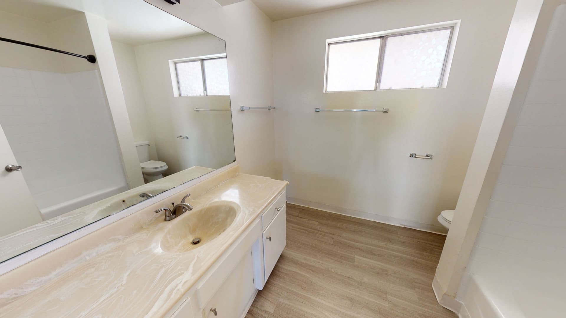 MONTROSE Apartment: 2266 DEL MAR ROAD