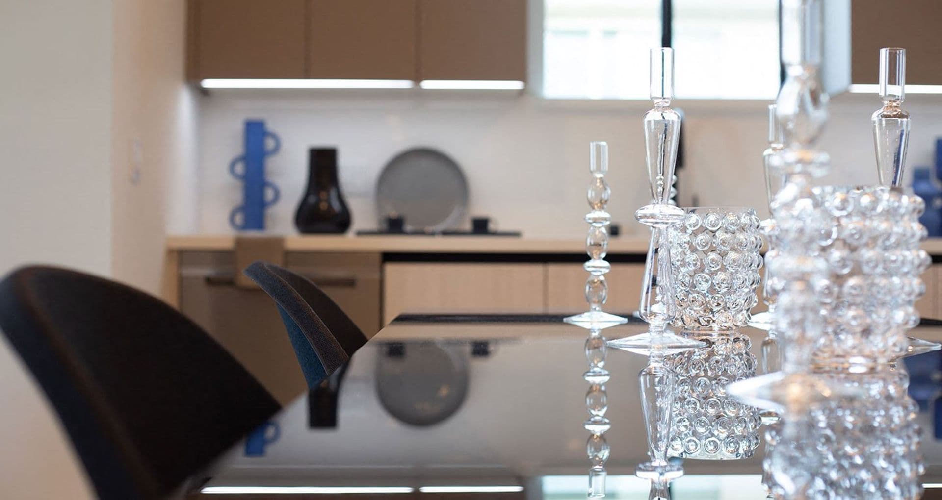 Los Angeles Apartment: 3675 Dunn Drive