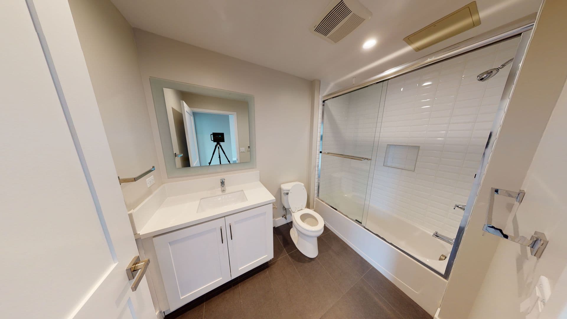 NORTH HOLLYWOOD Apartment: 5514 BONNER AVE.