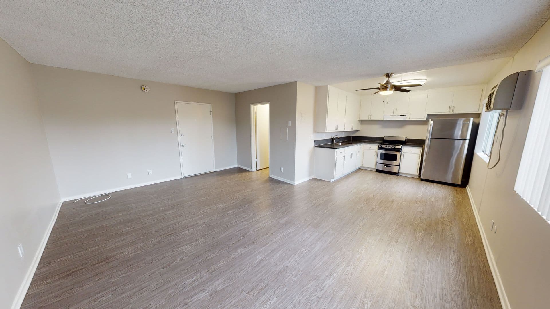 CANOGA PARK Apartment: 6822 MILWOOD AVE.,