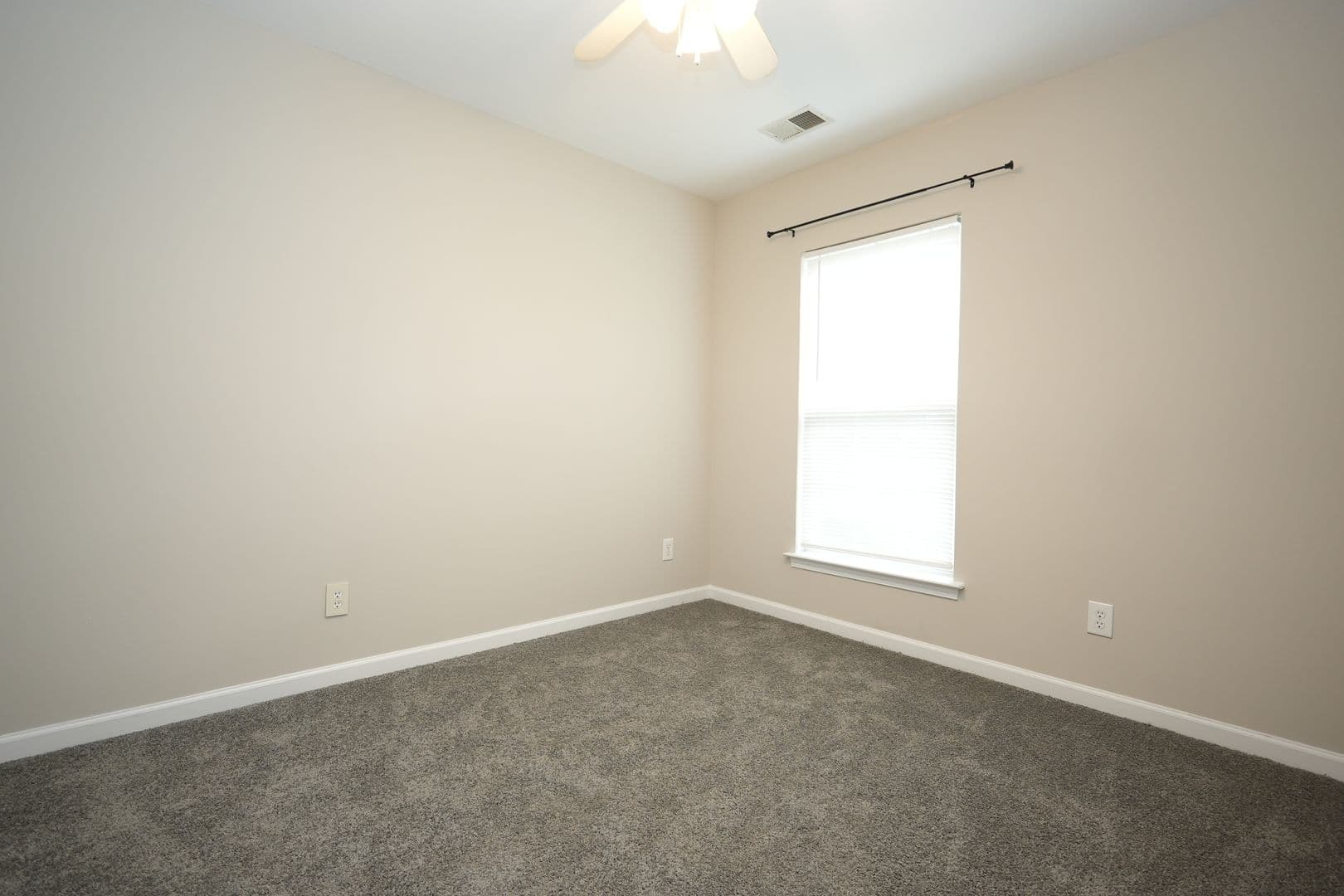 Matthews Townhome: 8065 Stoneham Ct