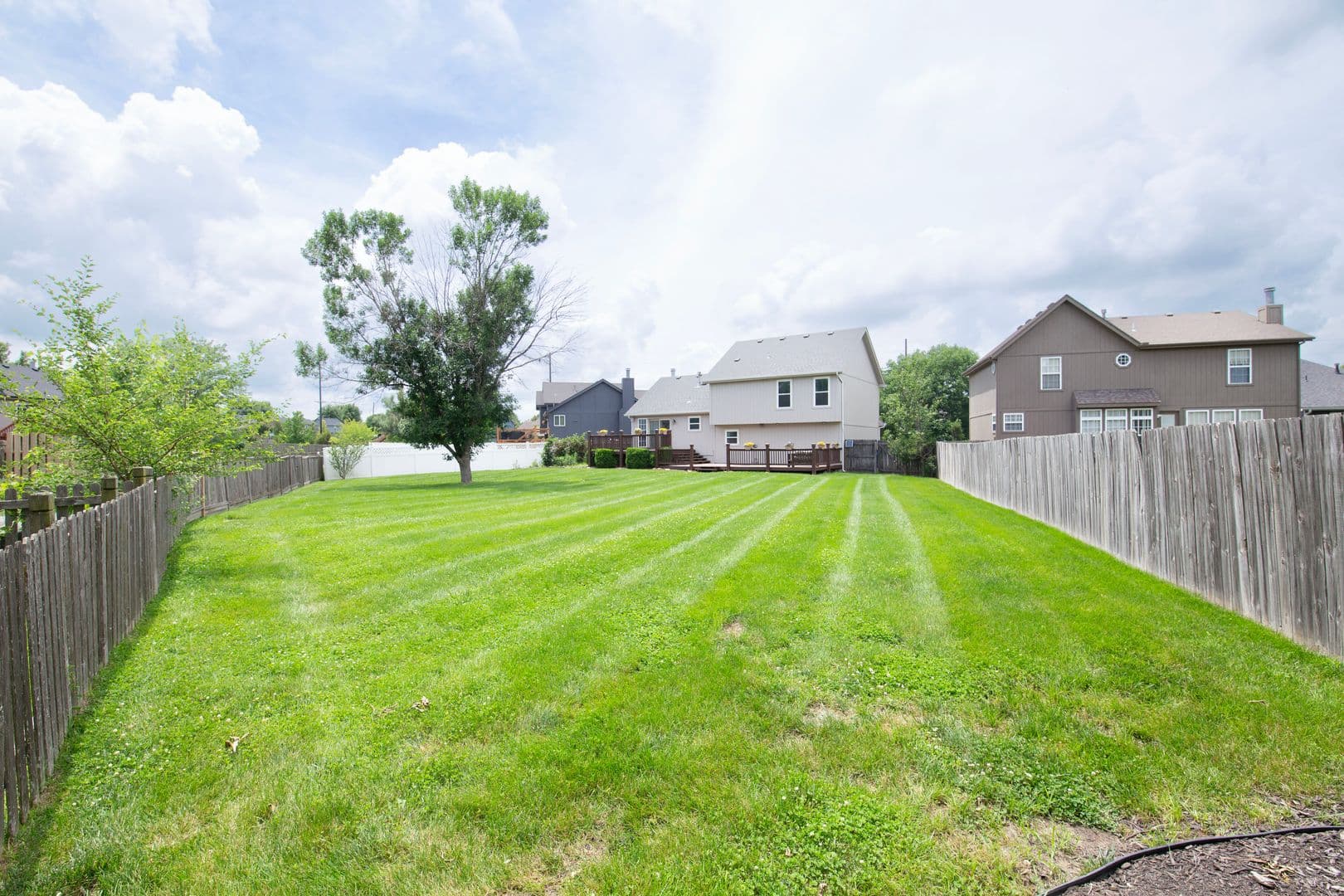 Olathe House: 16131 S Matt Ct