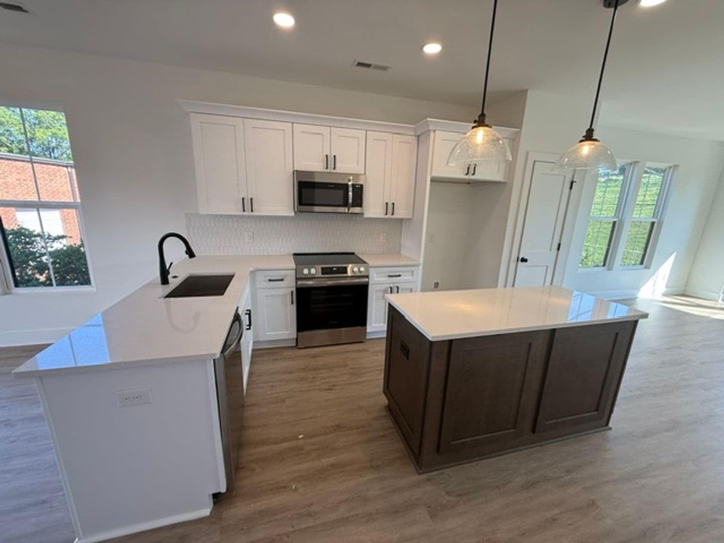 Charlotte Townhome: 6010 Old Pineville Rd