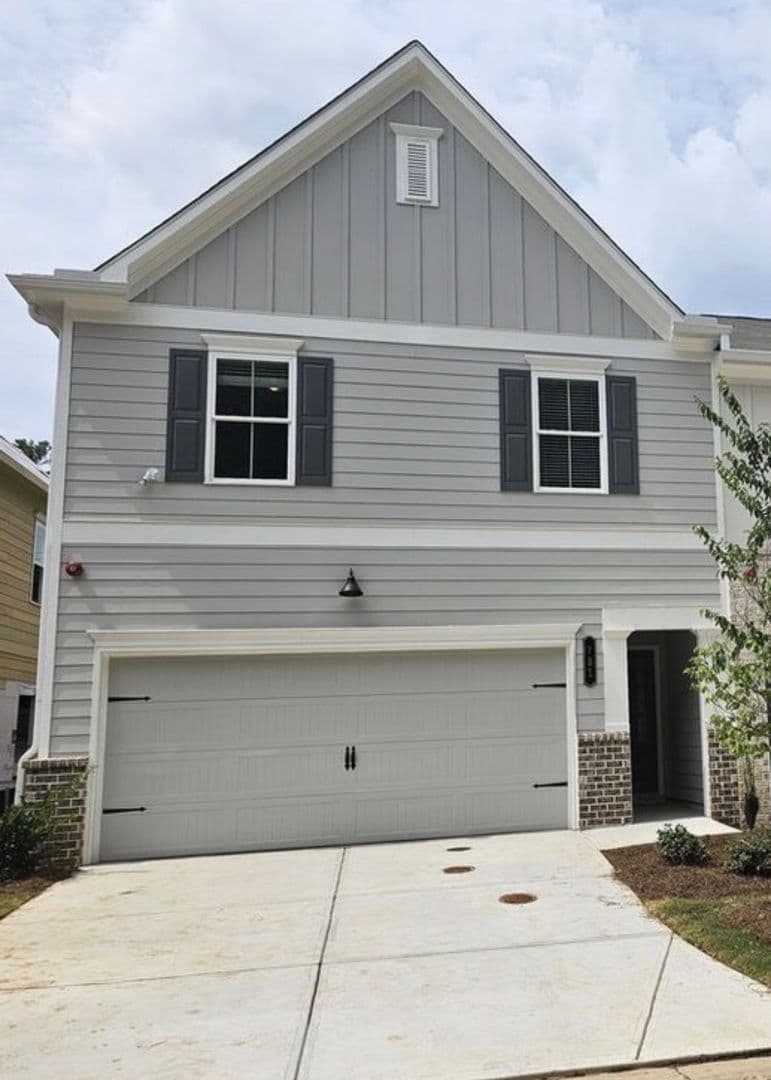 Marietta House: 781 Trevett Way
