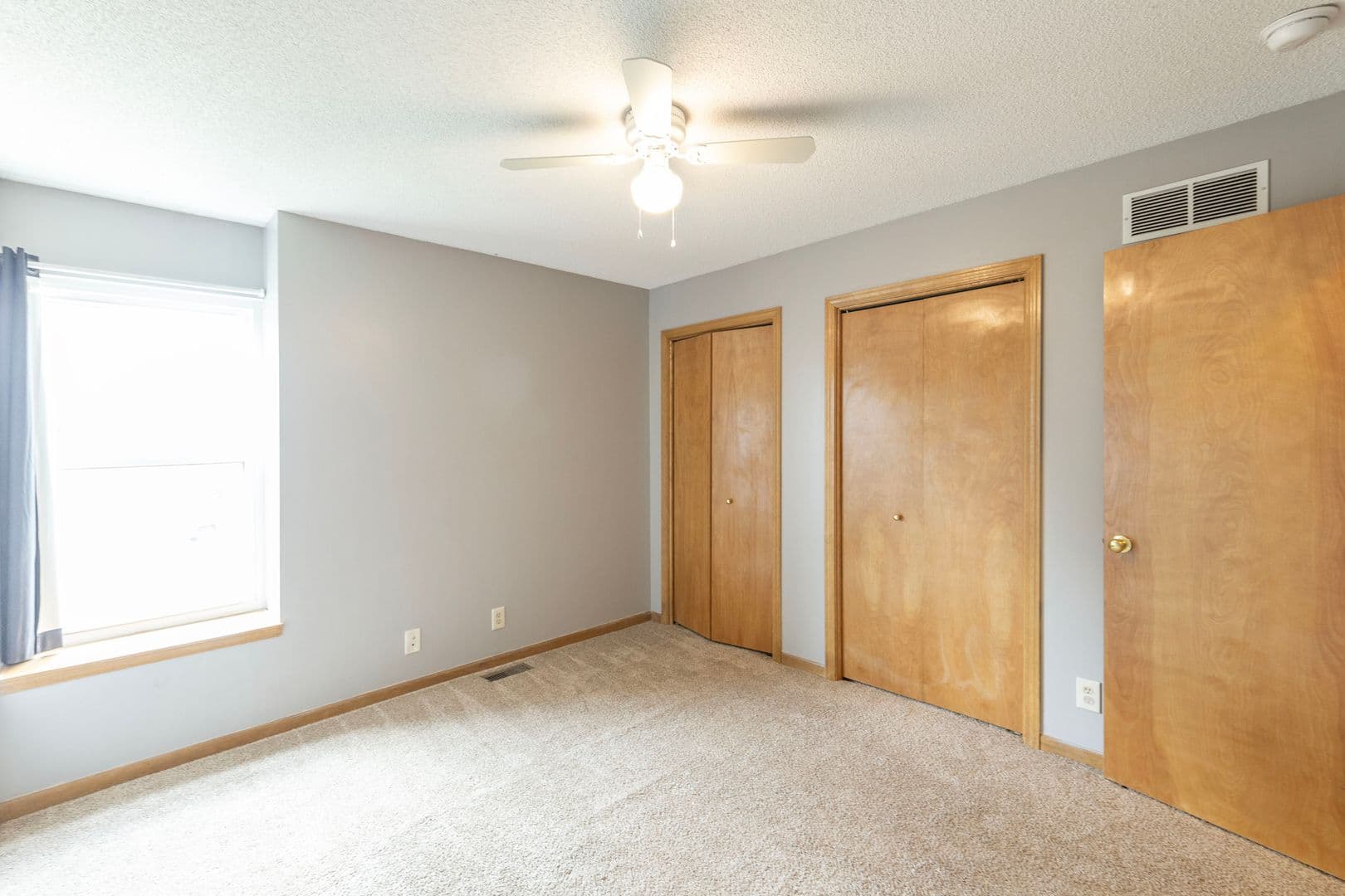 Olathe House: 16131 S Matt Ct