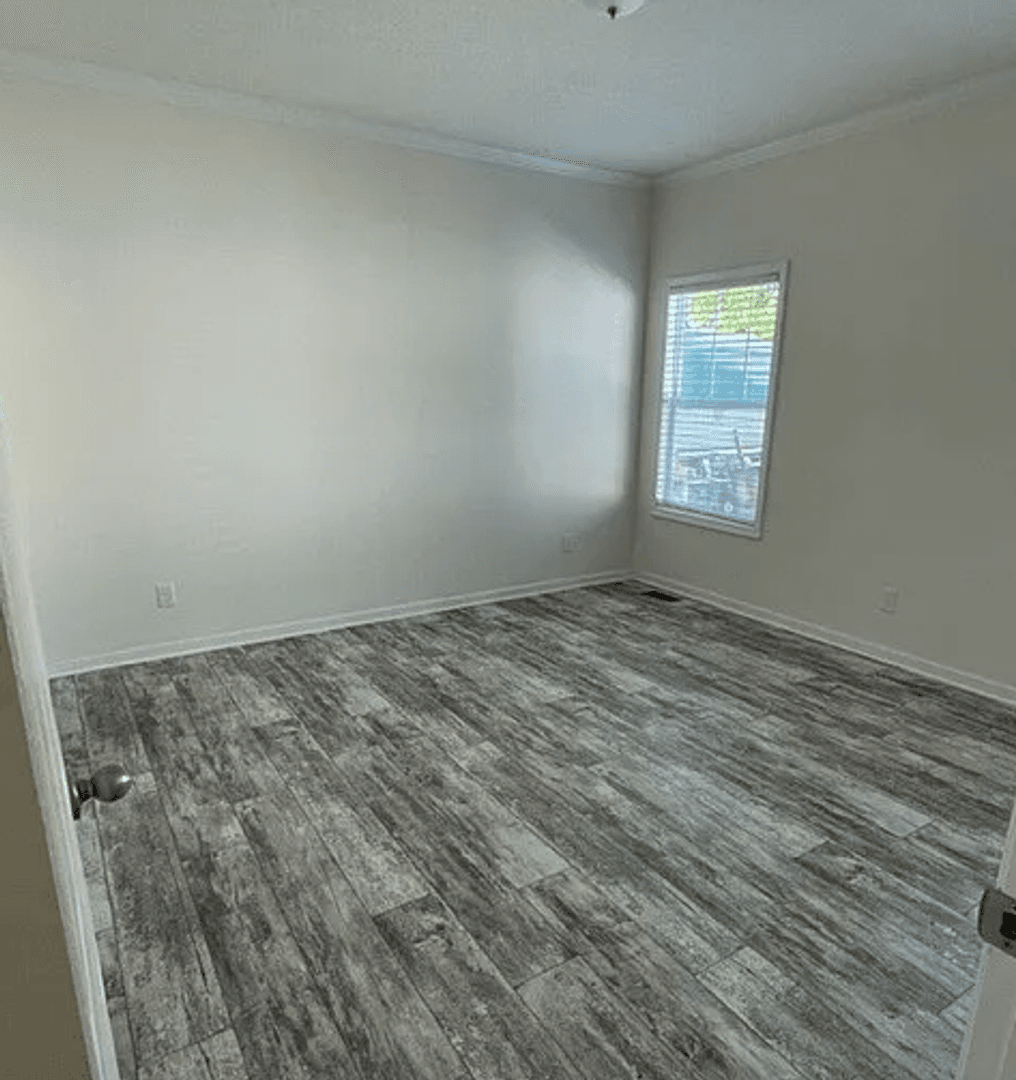 Rock Hill House: 379 Blanche Cir