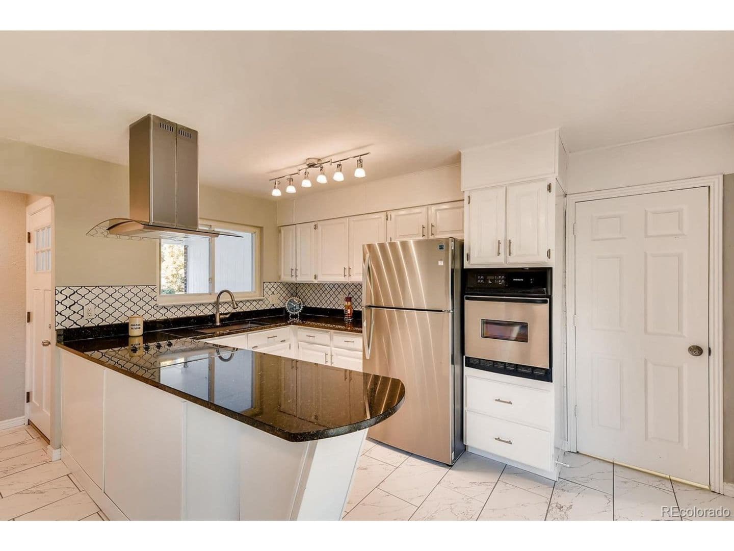 Aurora House: 13508 E 5th Pl
