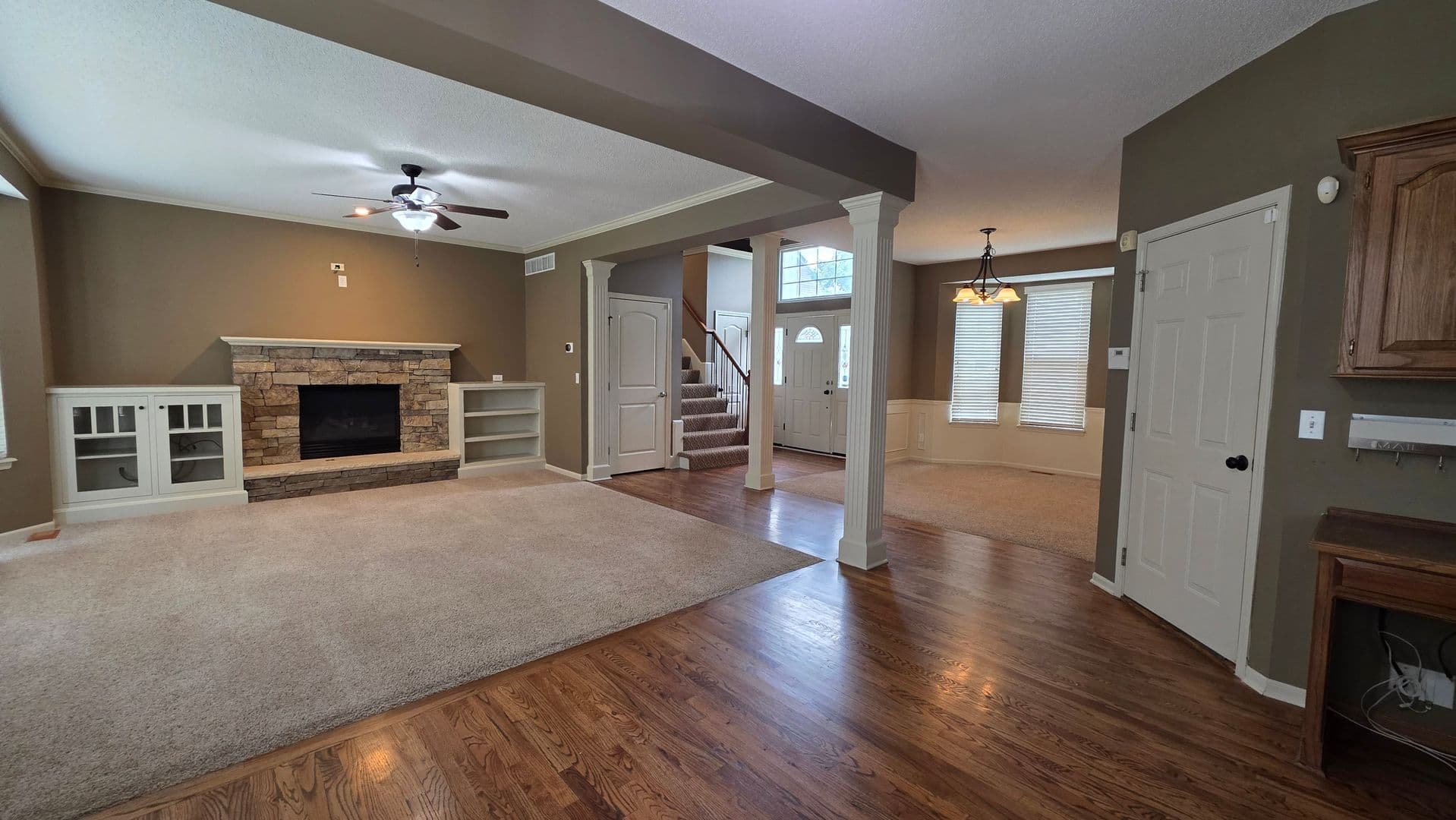 Overland Park House: 13232 Carter St