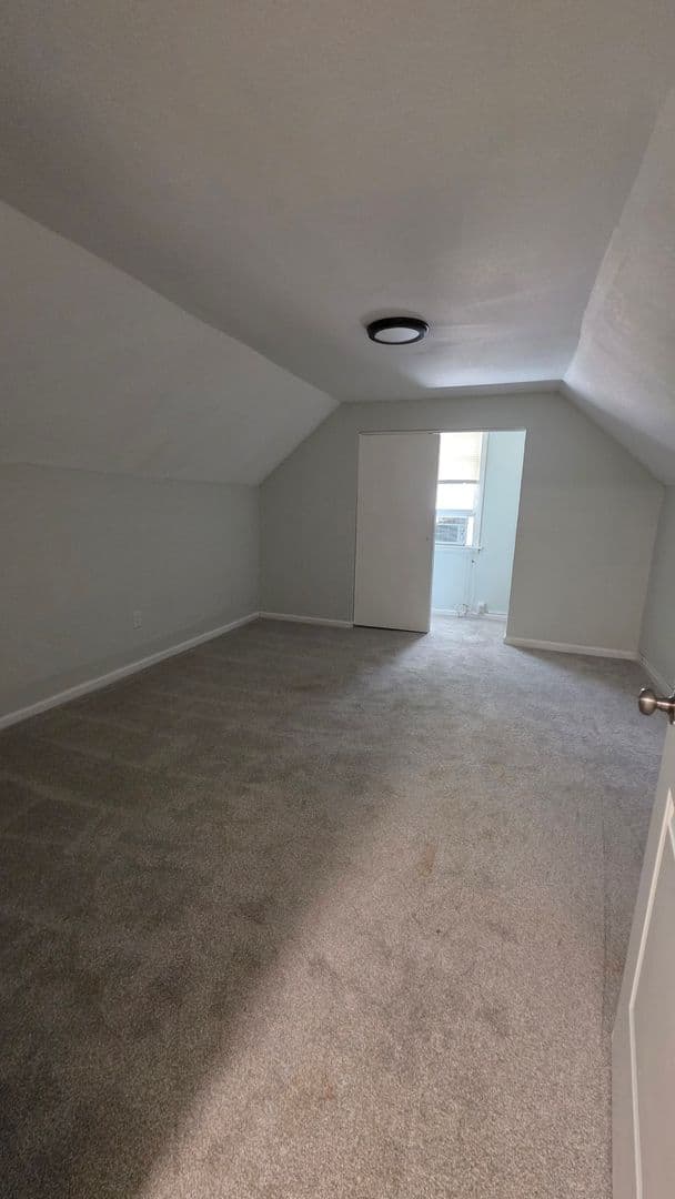 Kansas City House: 334 Mersington Ave