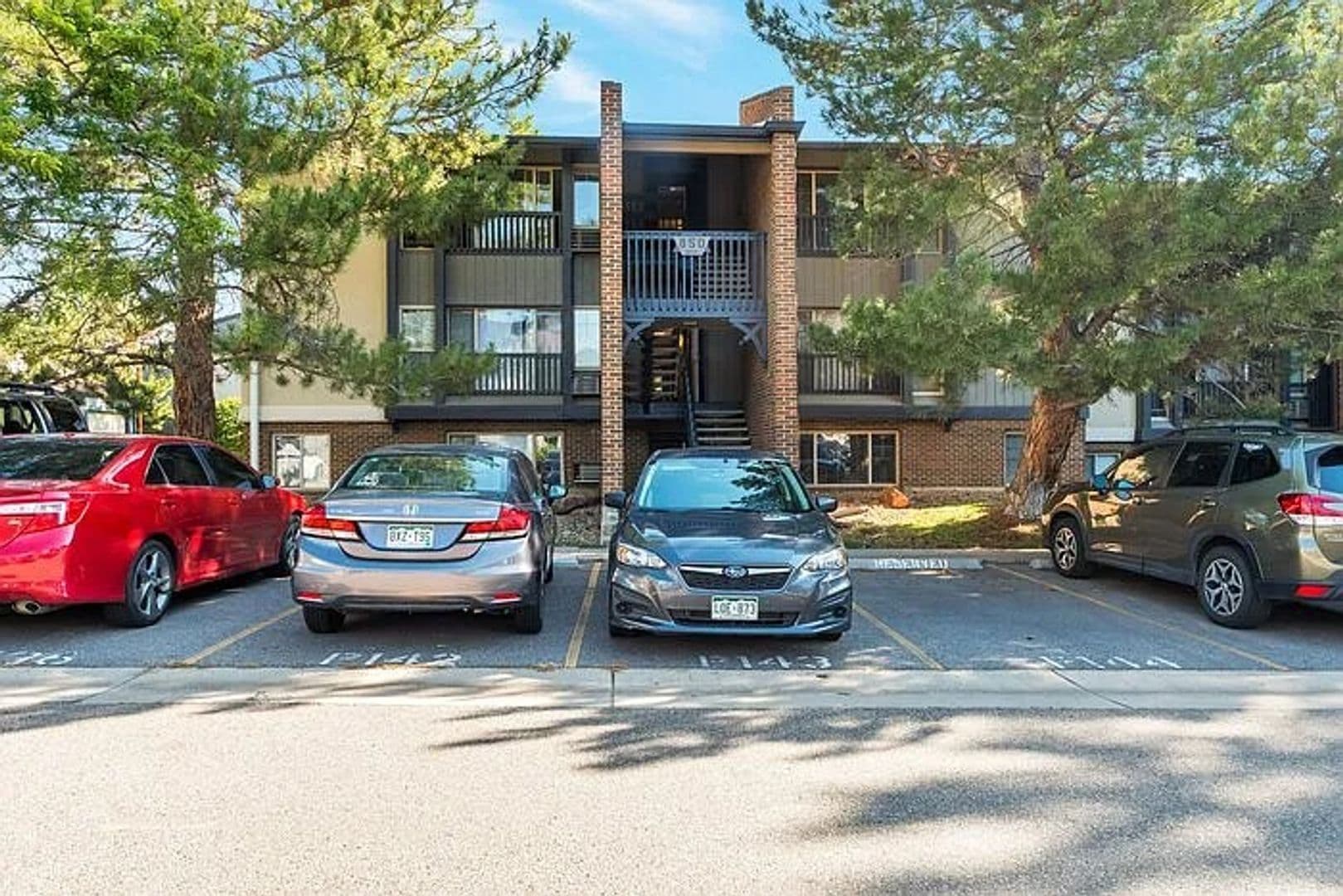 Boulder House: 850 W Moorhead Cir Apt 1D