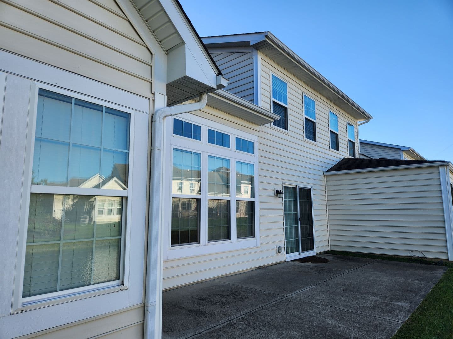 Columbus Condo: 5087 Dinard Way