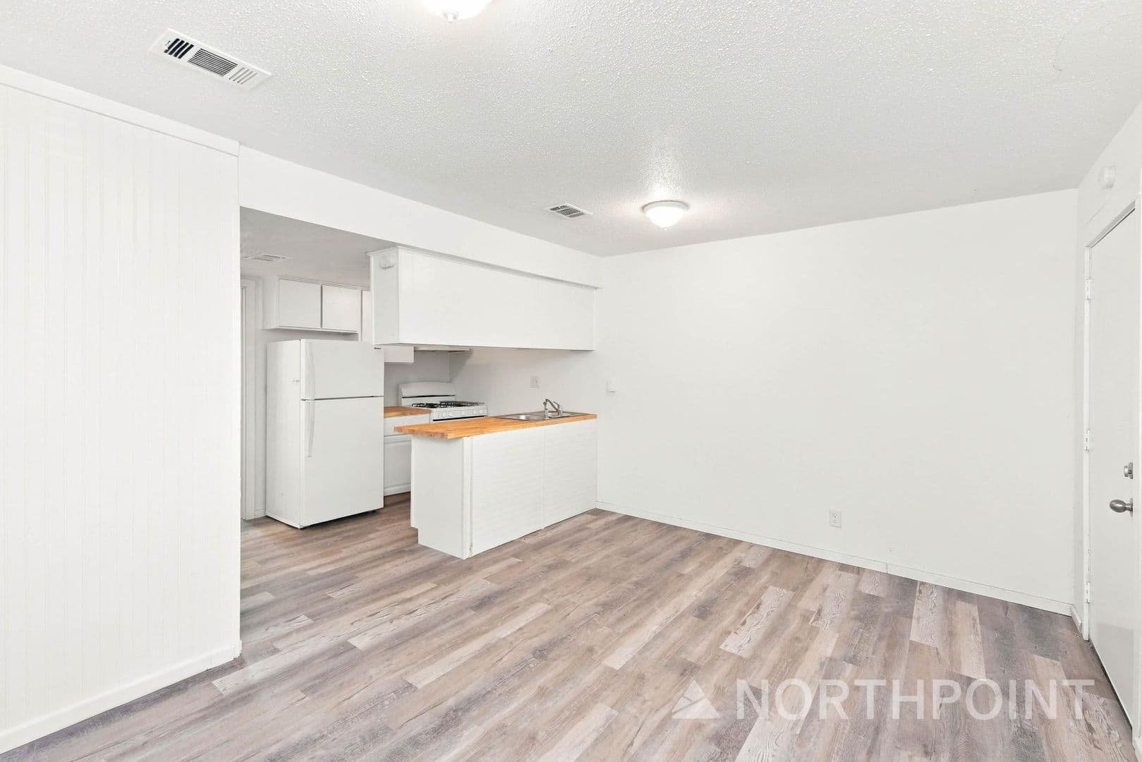 Austin Apartment: 8807 Redfield Ln