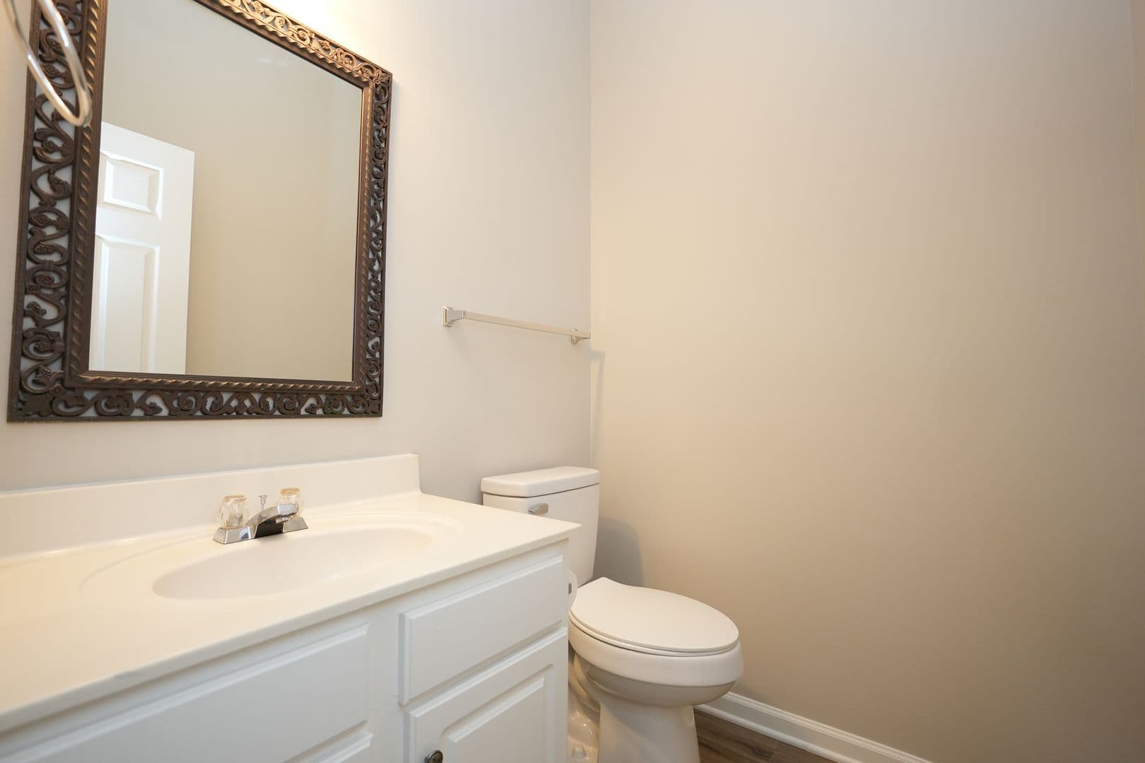 Matthews Townhome: 8065 Stoneham Ct