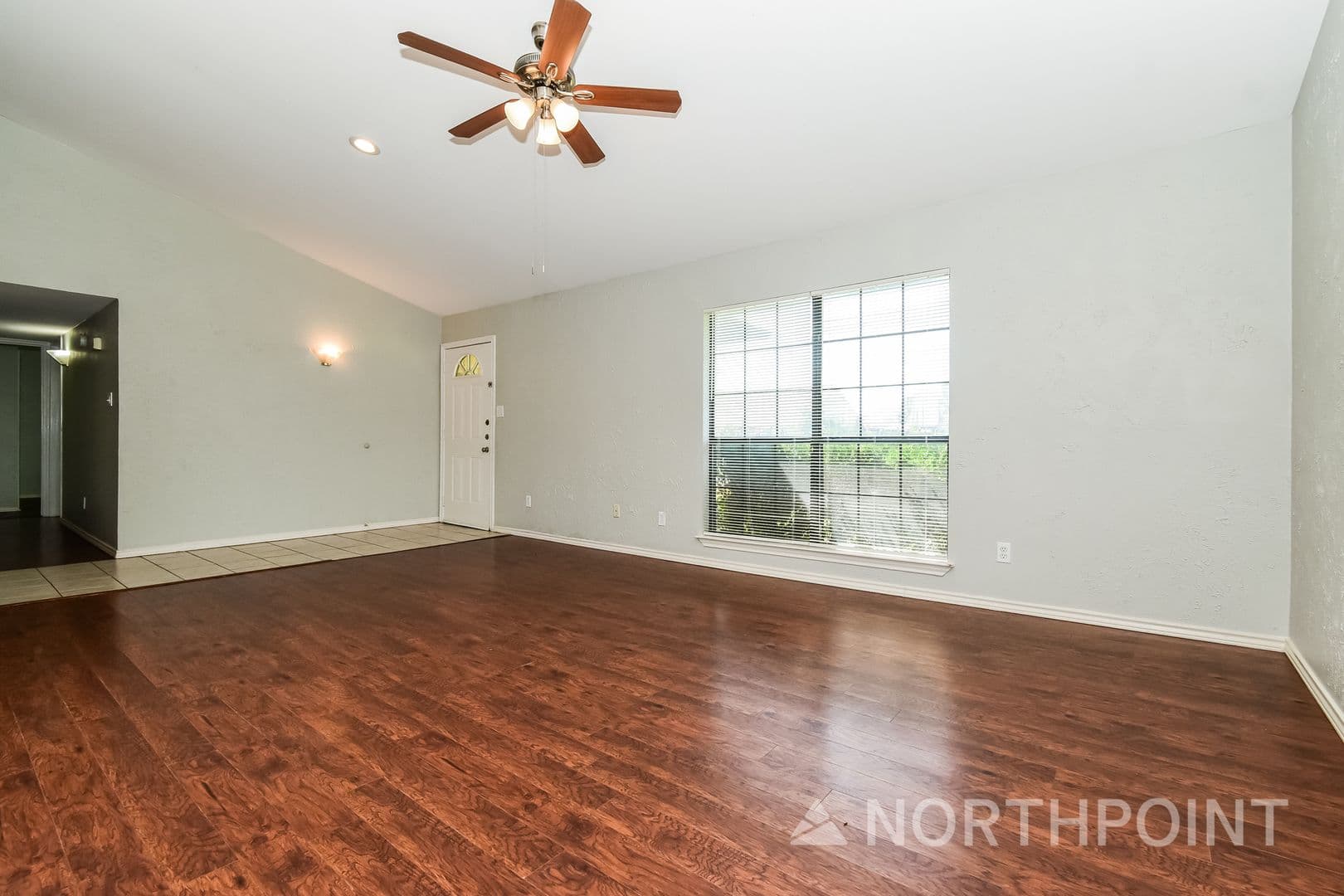 Rowlett House: 6113 Denver St