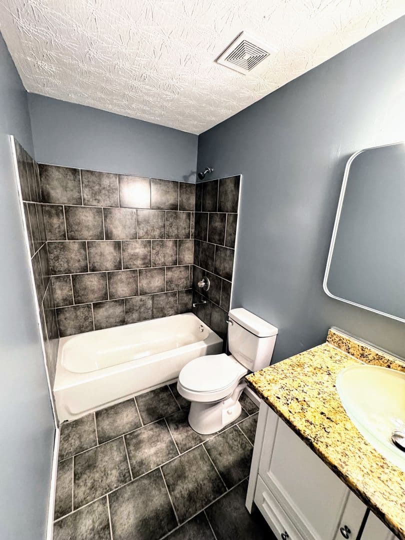 Decatur House: 2747 Vining Ridge Terrace