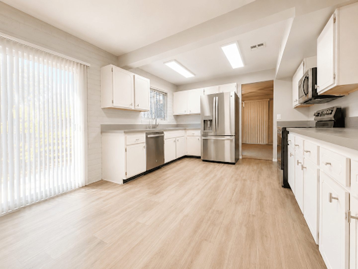 Tucson House: 9060 E Bluefield St