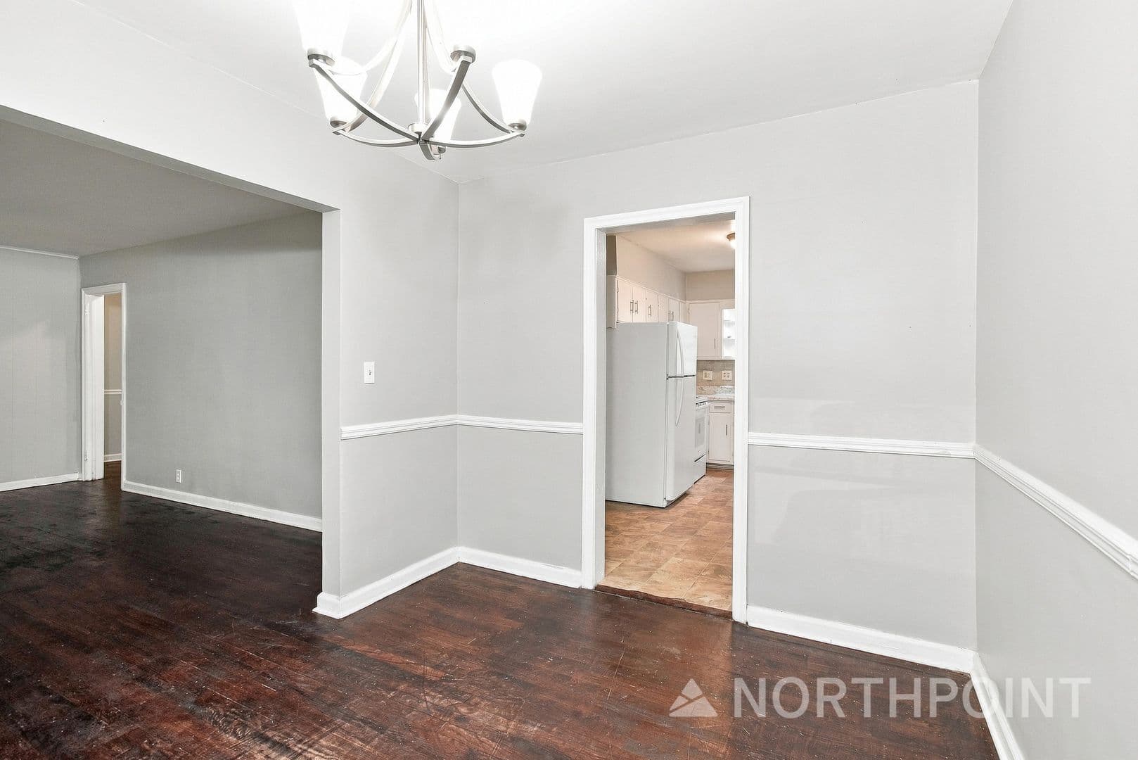 Decatur House: 1003 Forrest Blvd