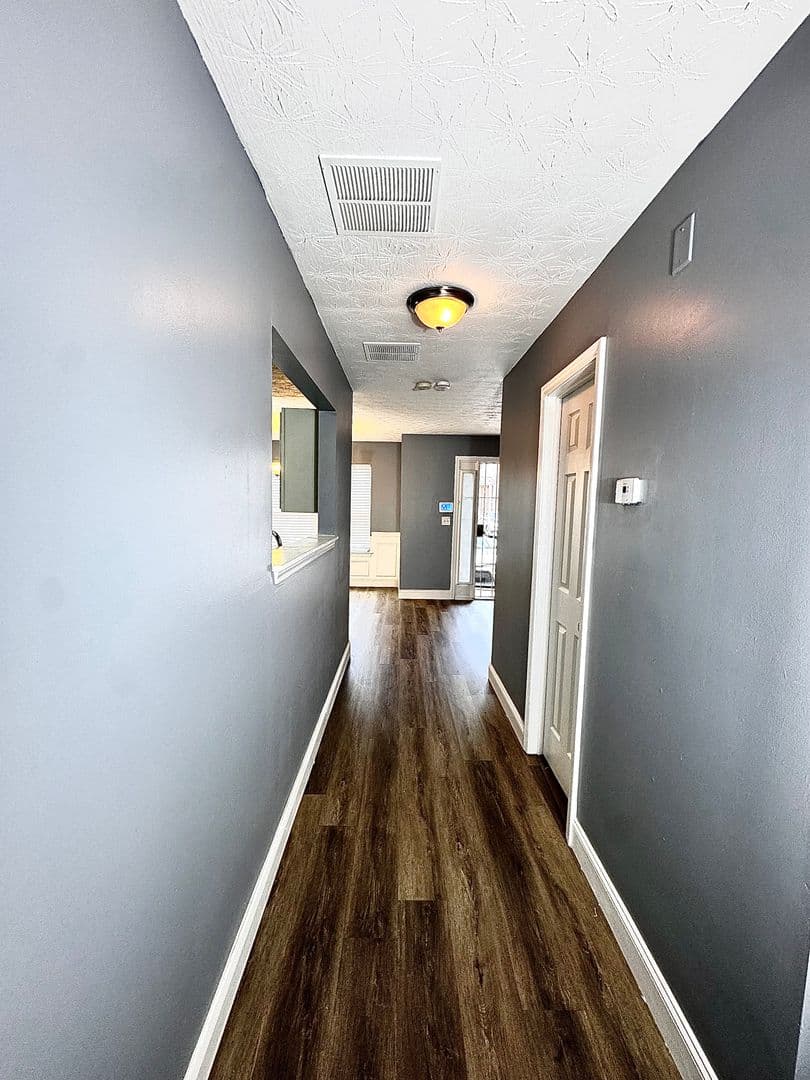 Decatur House: 2747 Vining Ridge Terrace