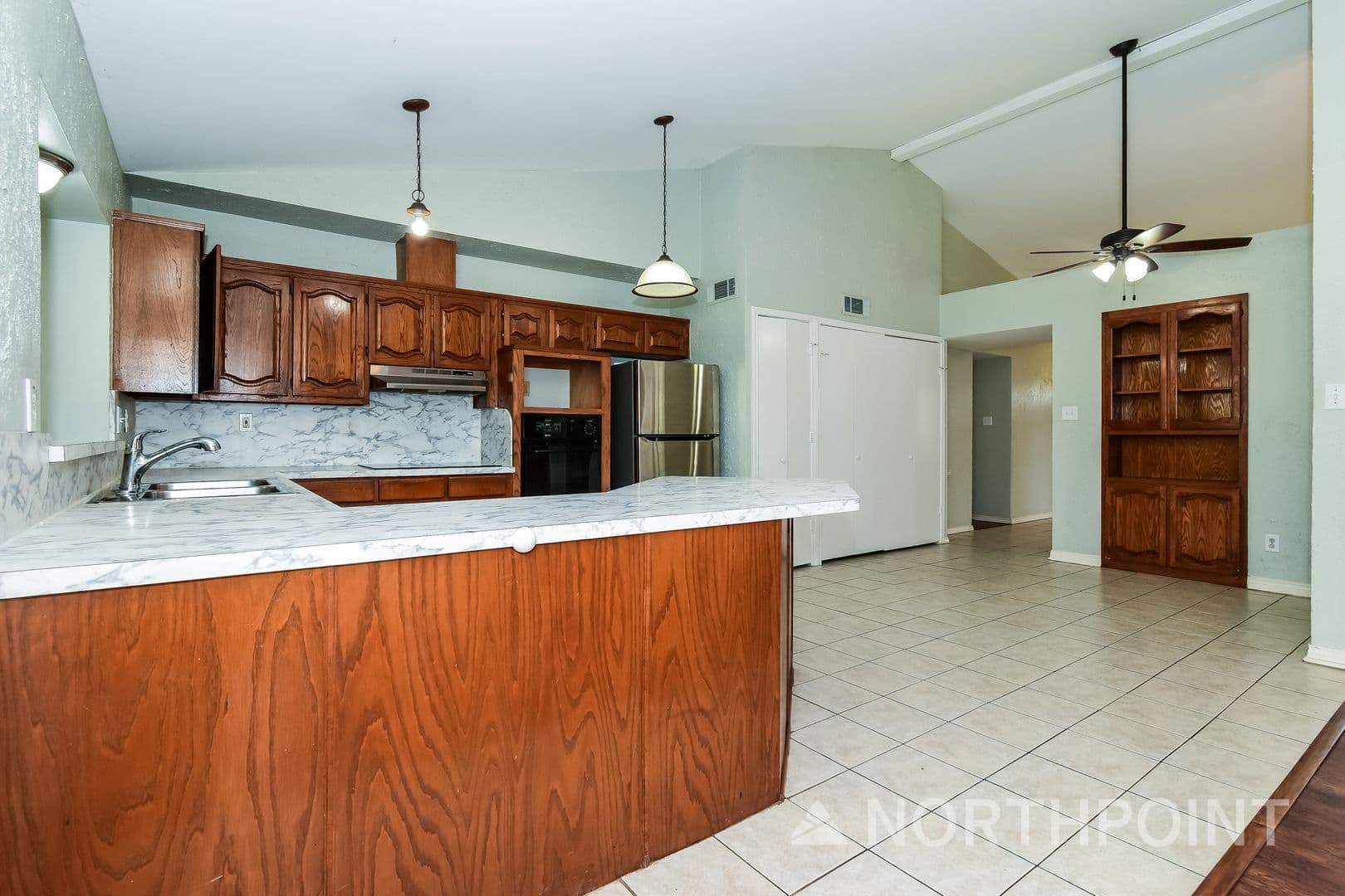 Rowlett House: 6113 Denver St