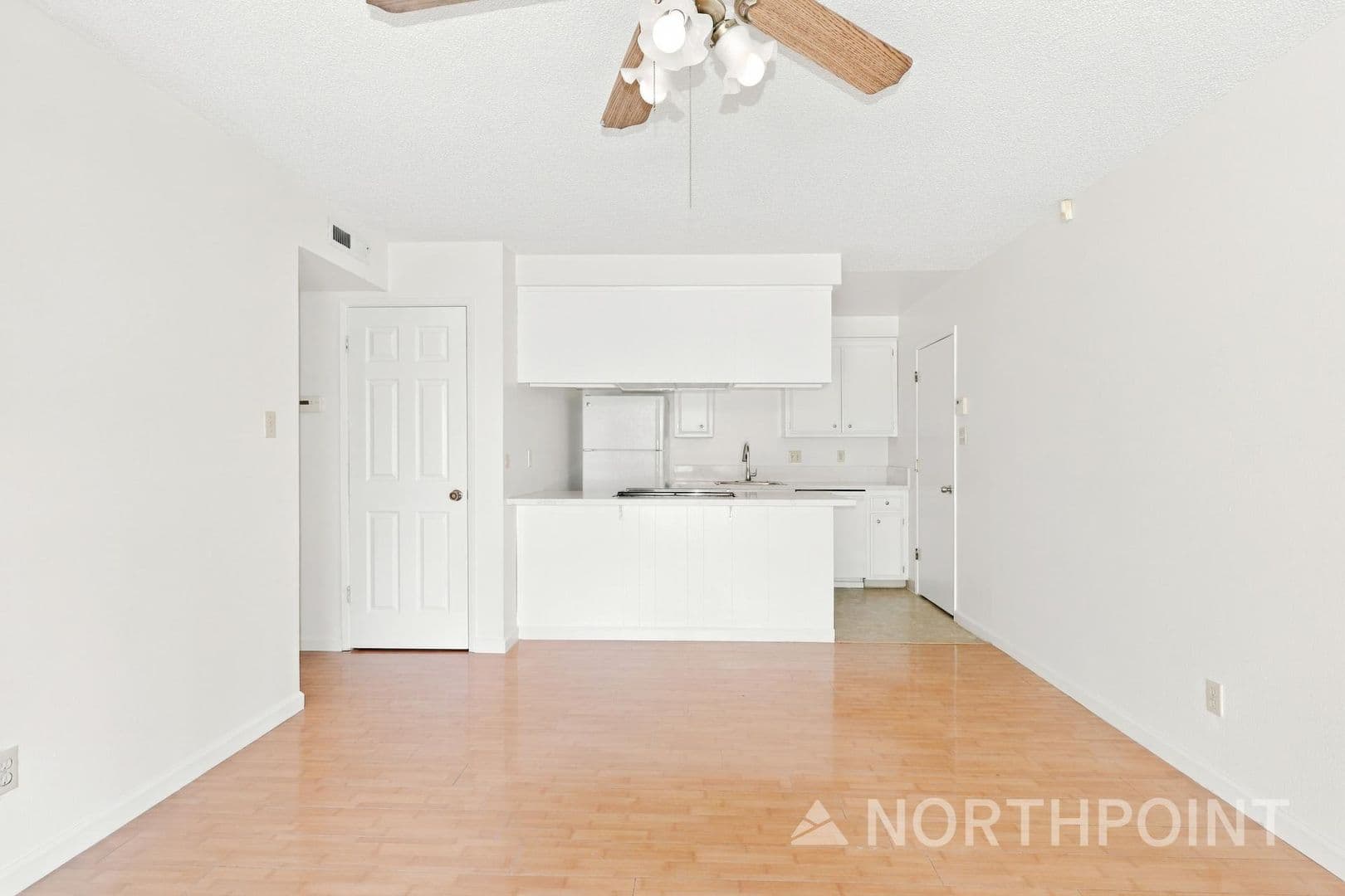 Carmichael Apartment: 5311 & 5313 Gibbons Drive
