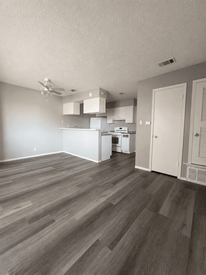 Austin Apartment: 8900 Collinfield Dr