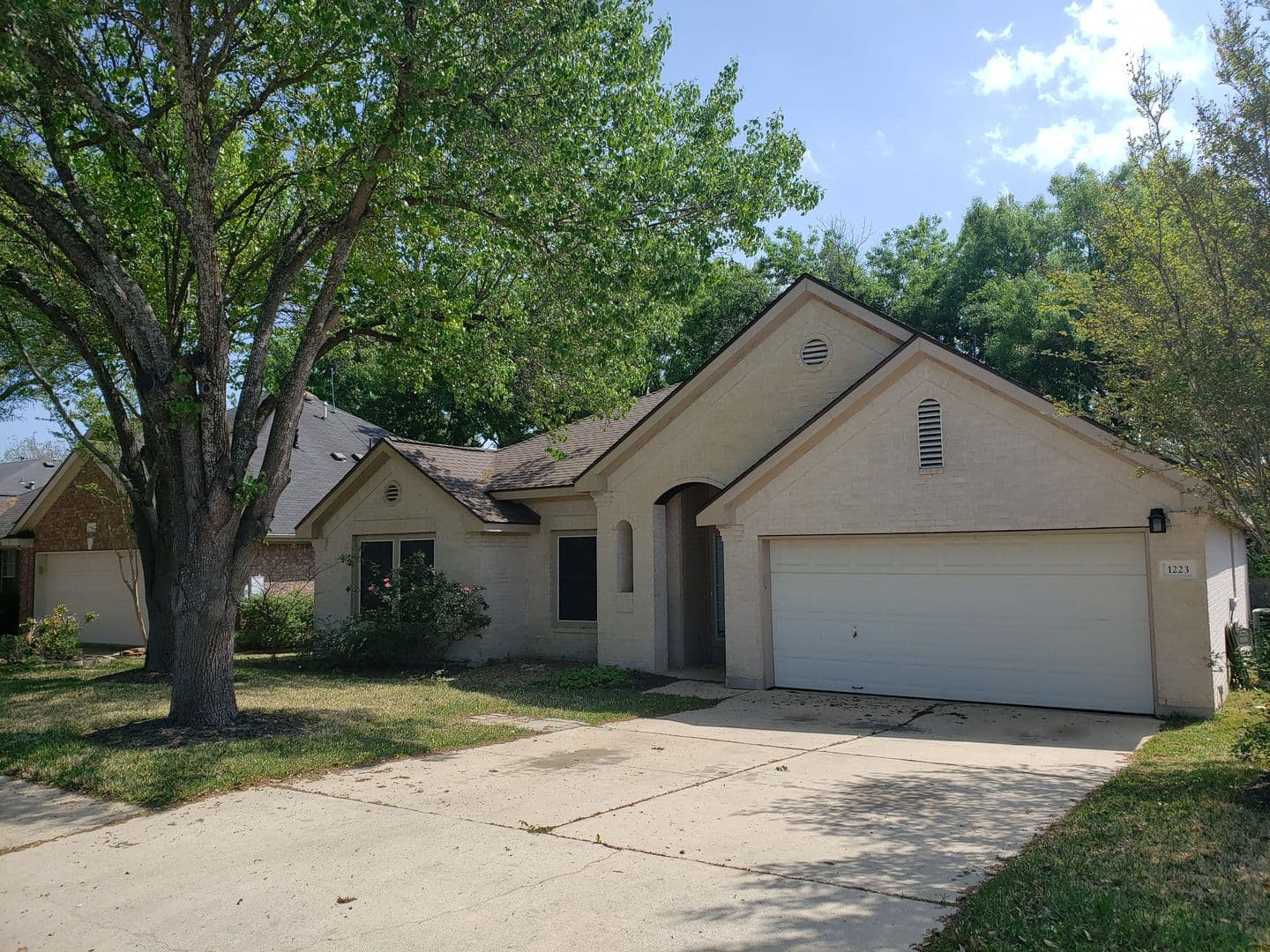 Cedar Park House: 1223 Red Ranch Cir